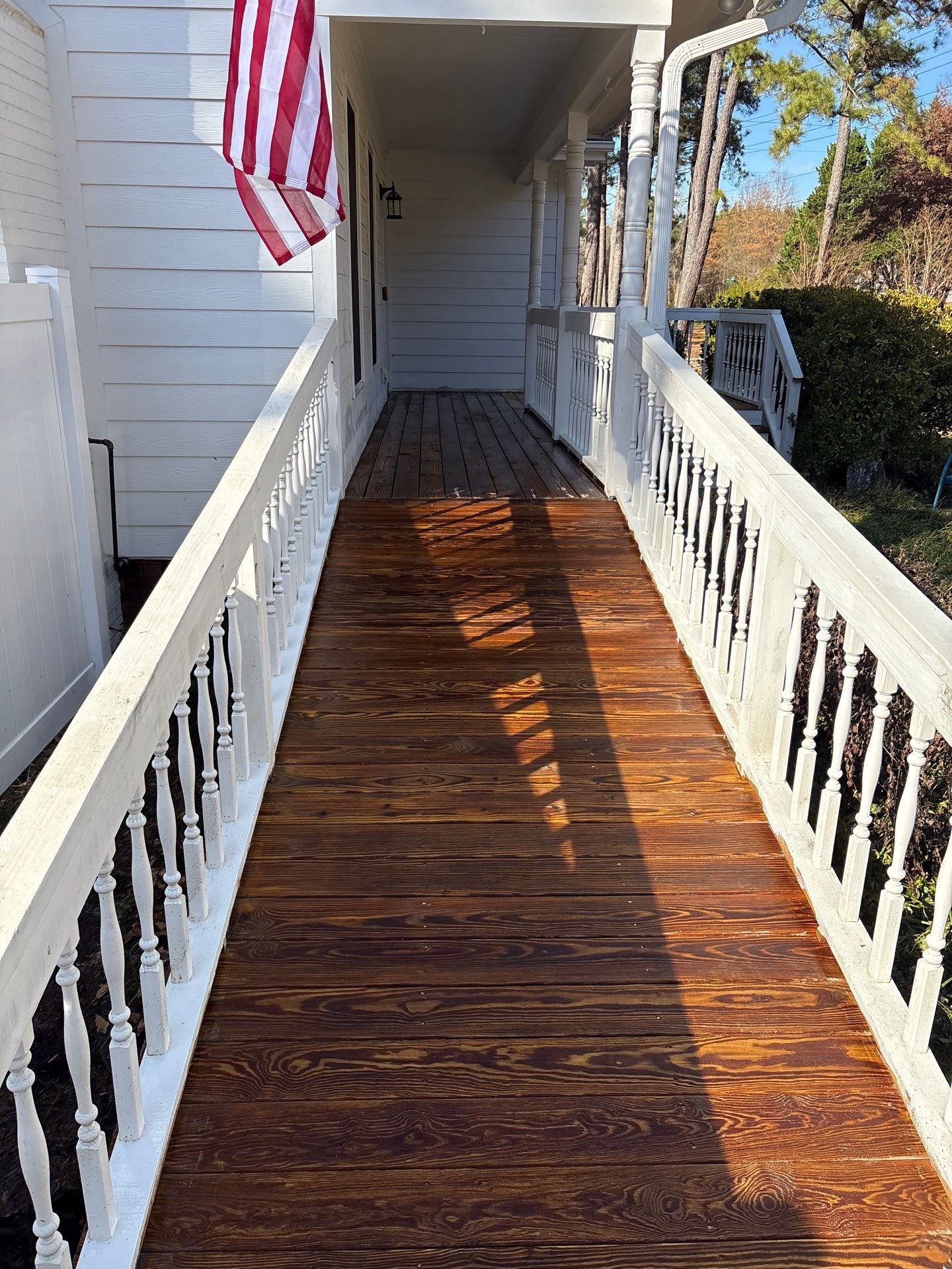 Wood Deck using Wood Sealant by DuraSeal
