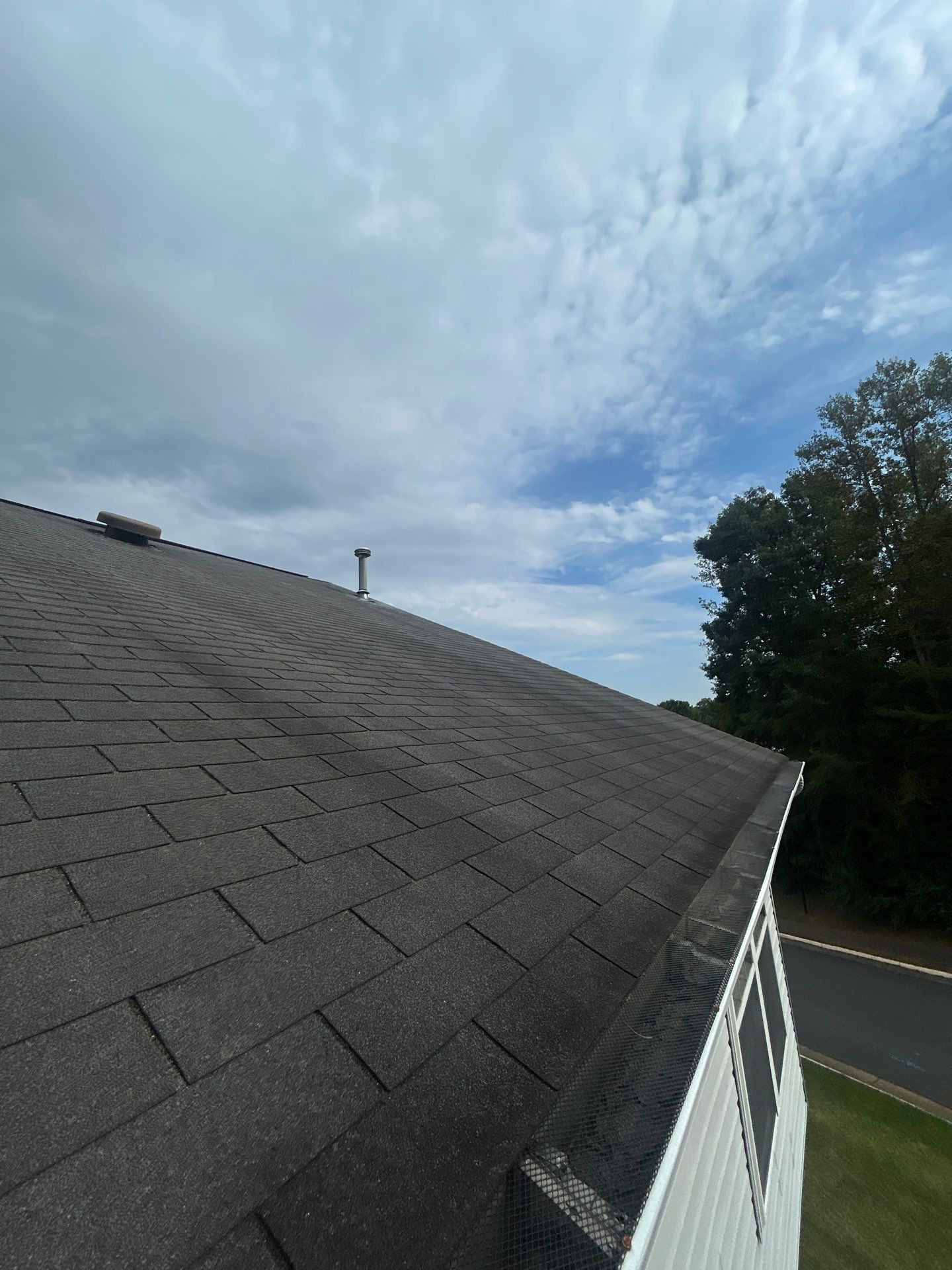 Woodbridge:Residential Roof Replacement with CertainTeed Landmark PRO in Max Def Moire Black  by RM Banning, Inc.