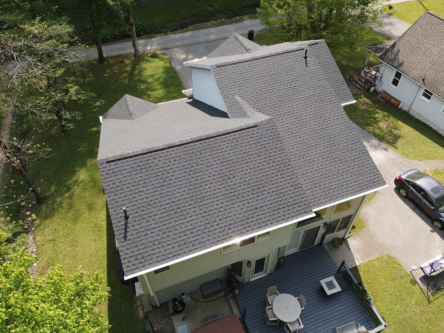 Residential Roofing Installation using GAF Timberline HDZ Charcoal by Rainstoppers Roofing