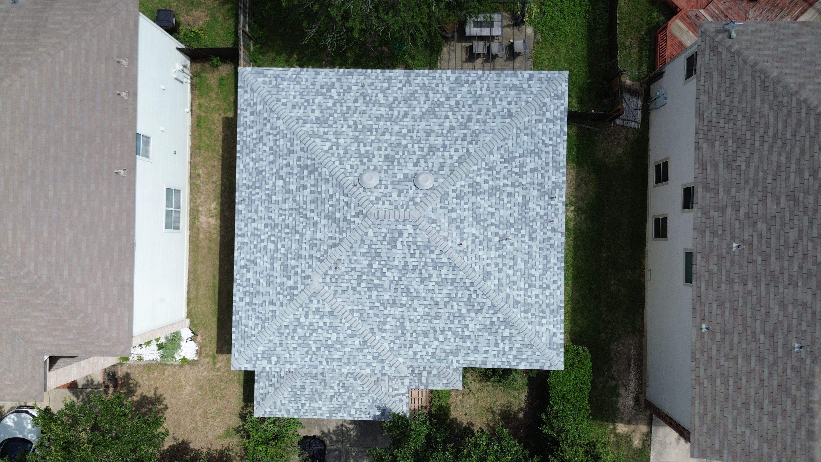 Sierra Gray - Owens Corning TruDefinition Duration by RoofsOnly.com