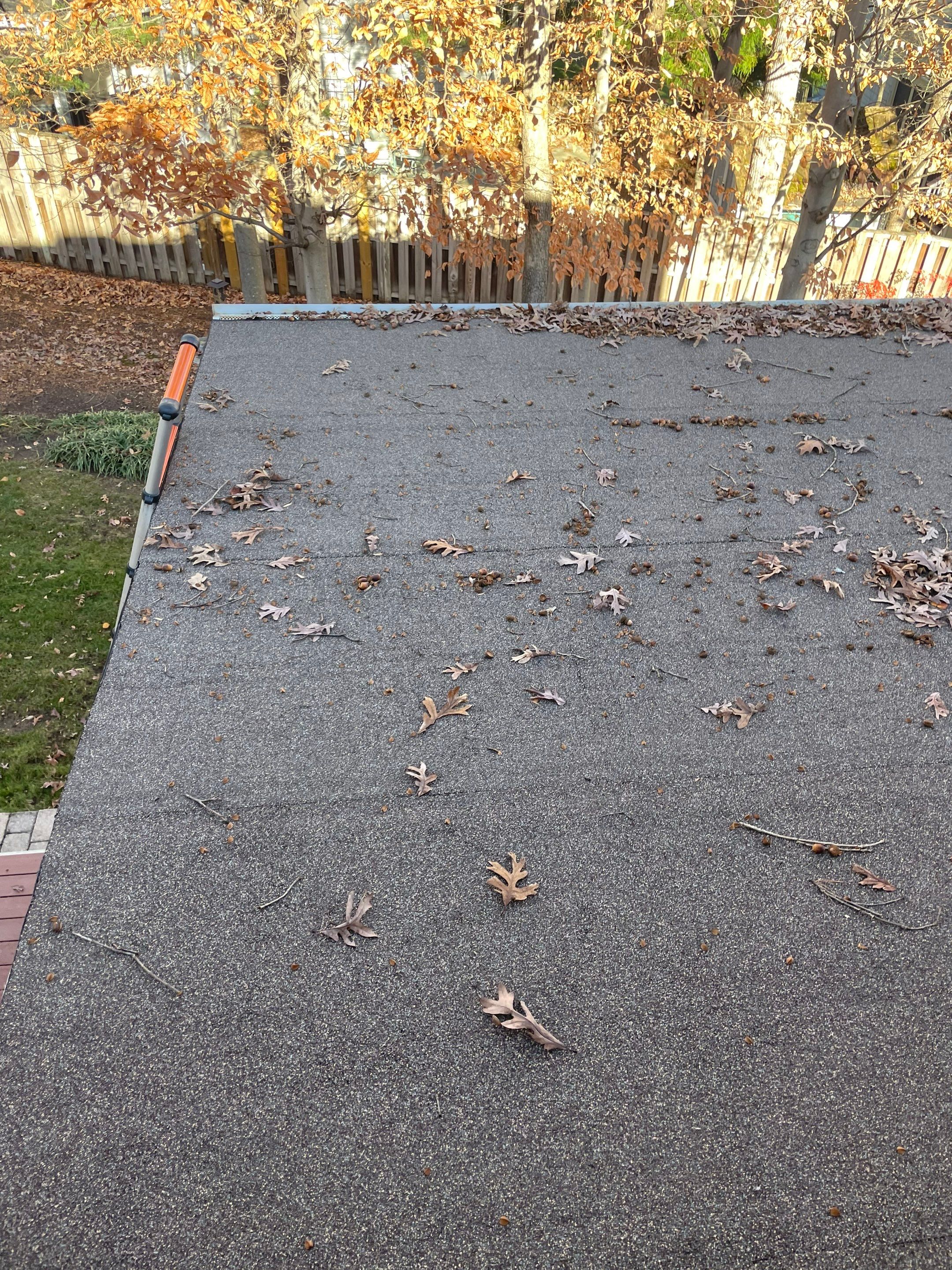 Fairfax Station :Residential Roof Replacement with CertainTeed Landmark Pro in Max Def Drift Wood by RM Banning, Inc.