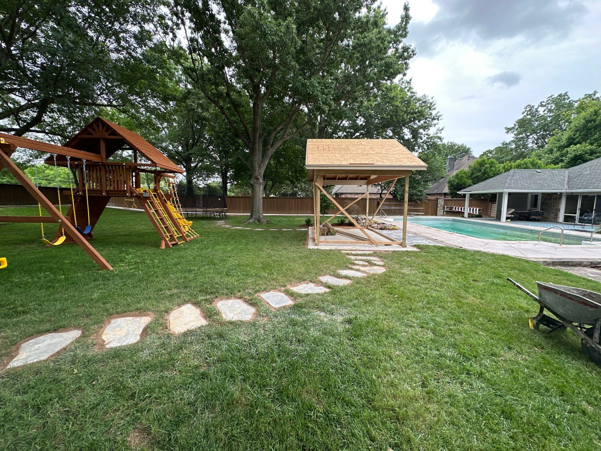 Project in Tulsa by Greenscapes Outdoor