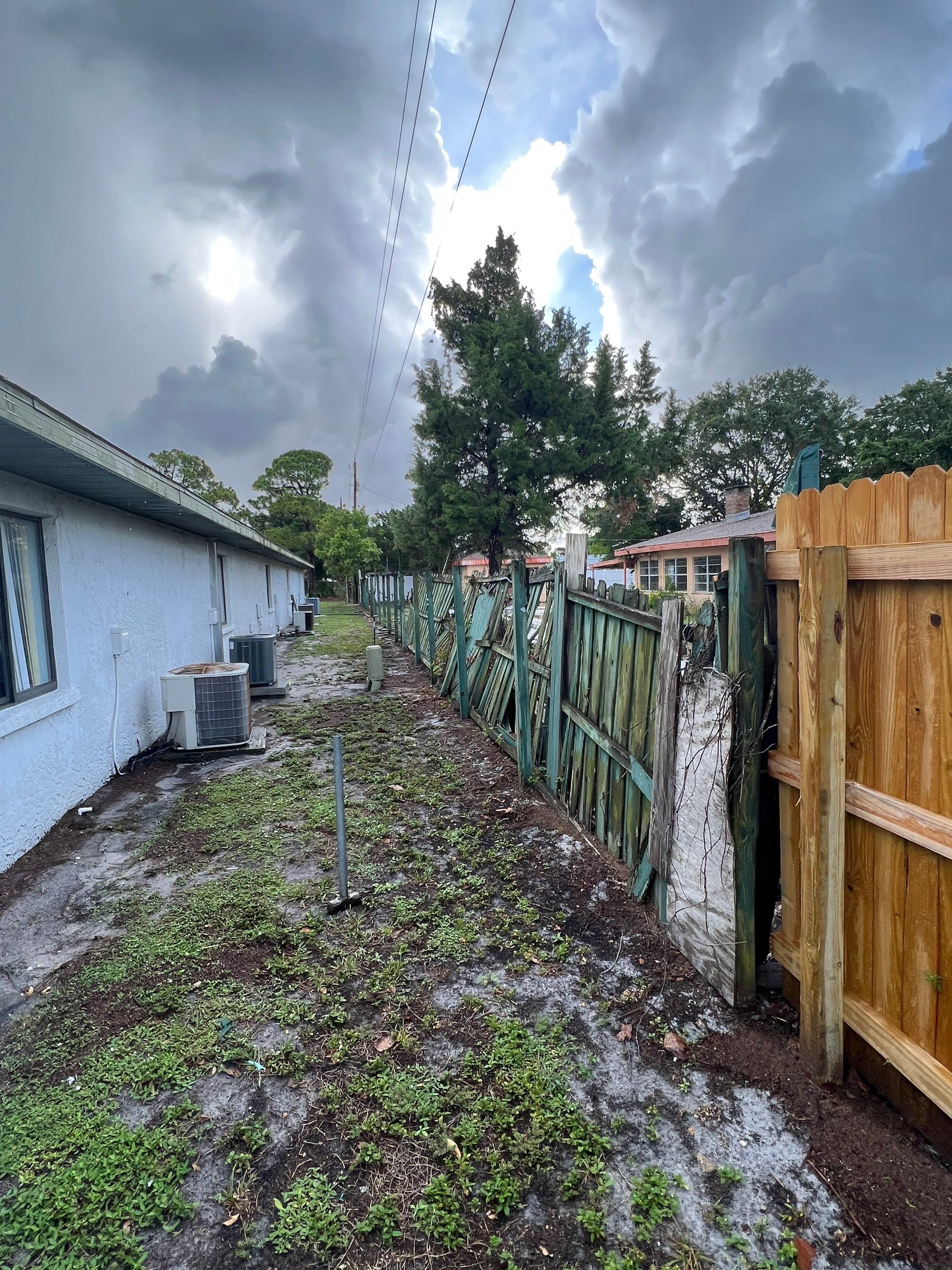 Bradenton, FL 6ft. Tall White Vinyl Privacy Fence  by Asap fence and gates, LLC