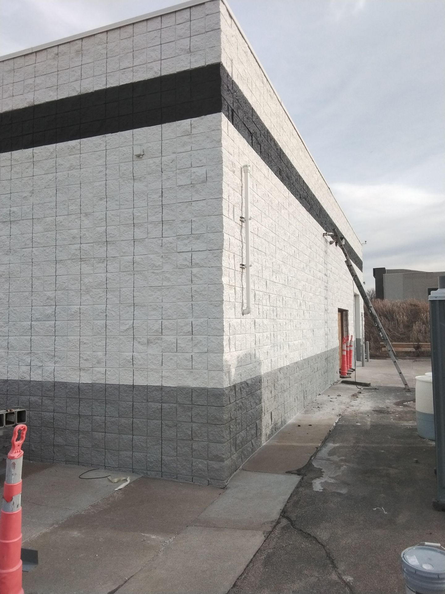 Discount Tire Council Bluffs, IA Remodel  by Midwest Paint LLC