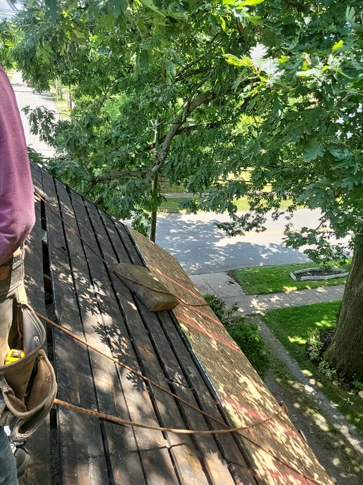 ATLAS PINNACLE COLOR: COASTAL GRANITE by Eagle Eye Roofing