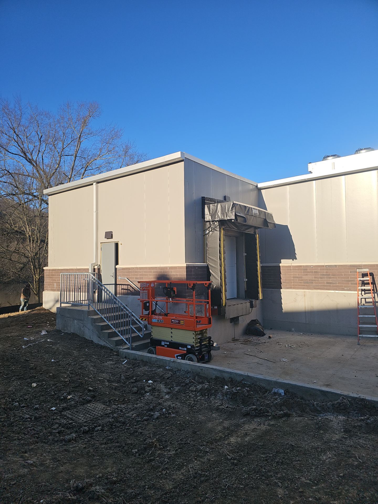 Commercial Roofing Installation using Insulated roof and wall panels by Nitro Roofing and Construction