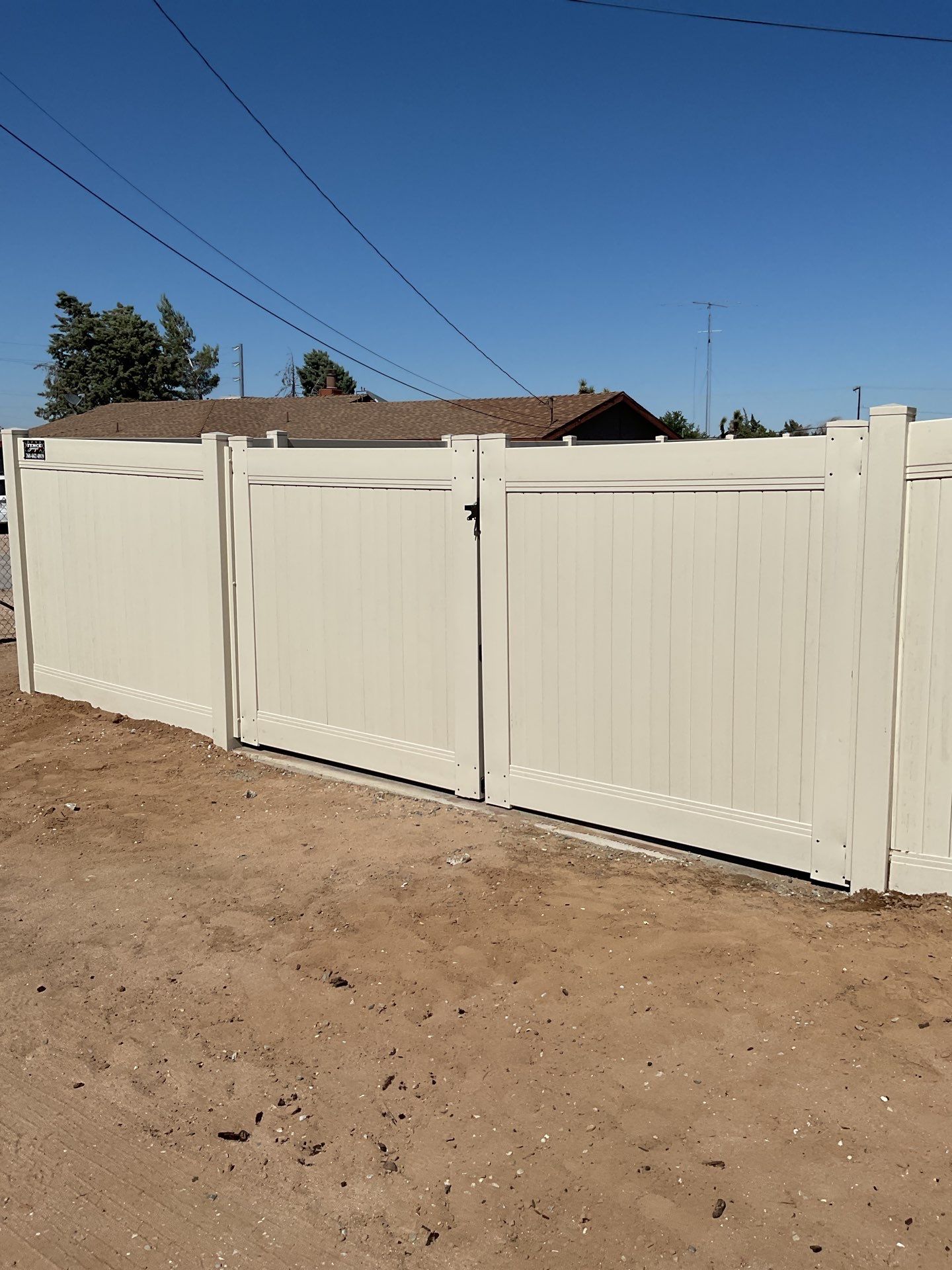 Fence Installation using Vinyl by Fence Guys Inc.