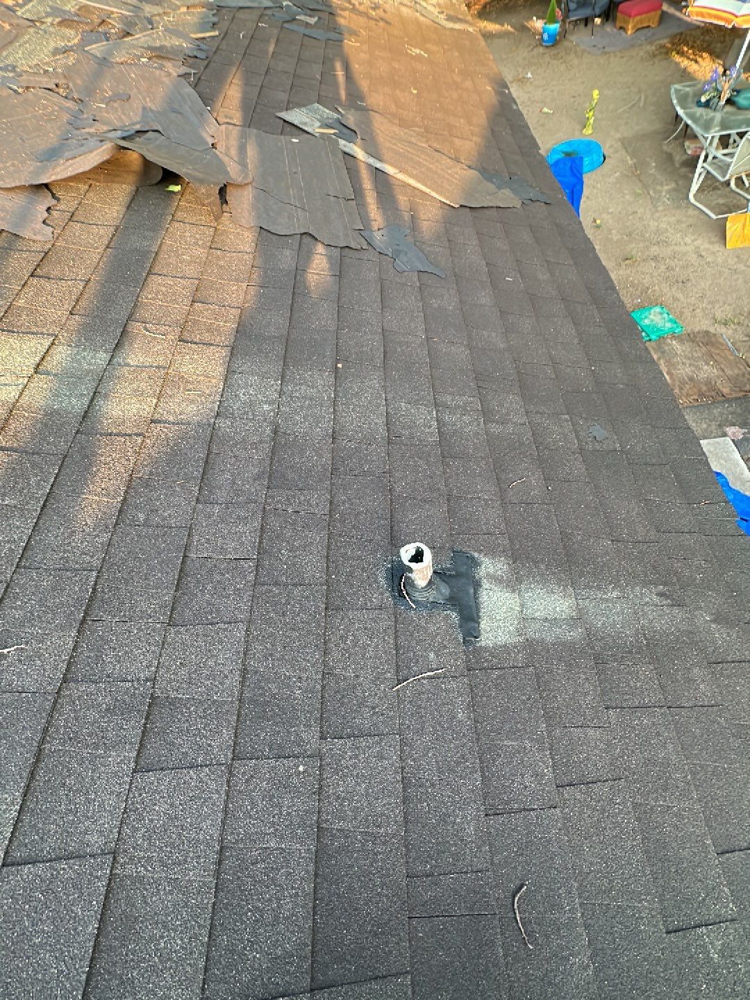 Residential Roofing Installation using Owen's Corning Duration (Lifetime) Shingles by Roof Repair Company