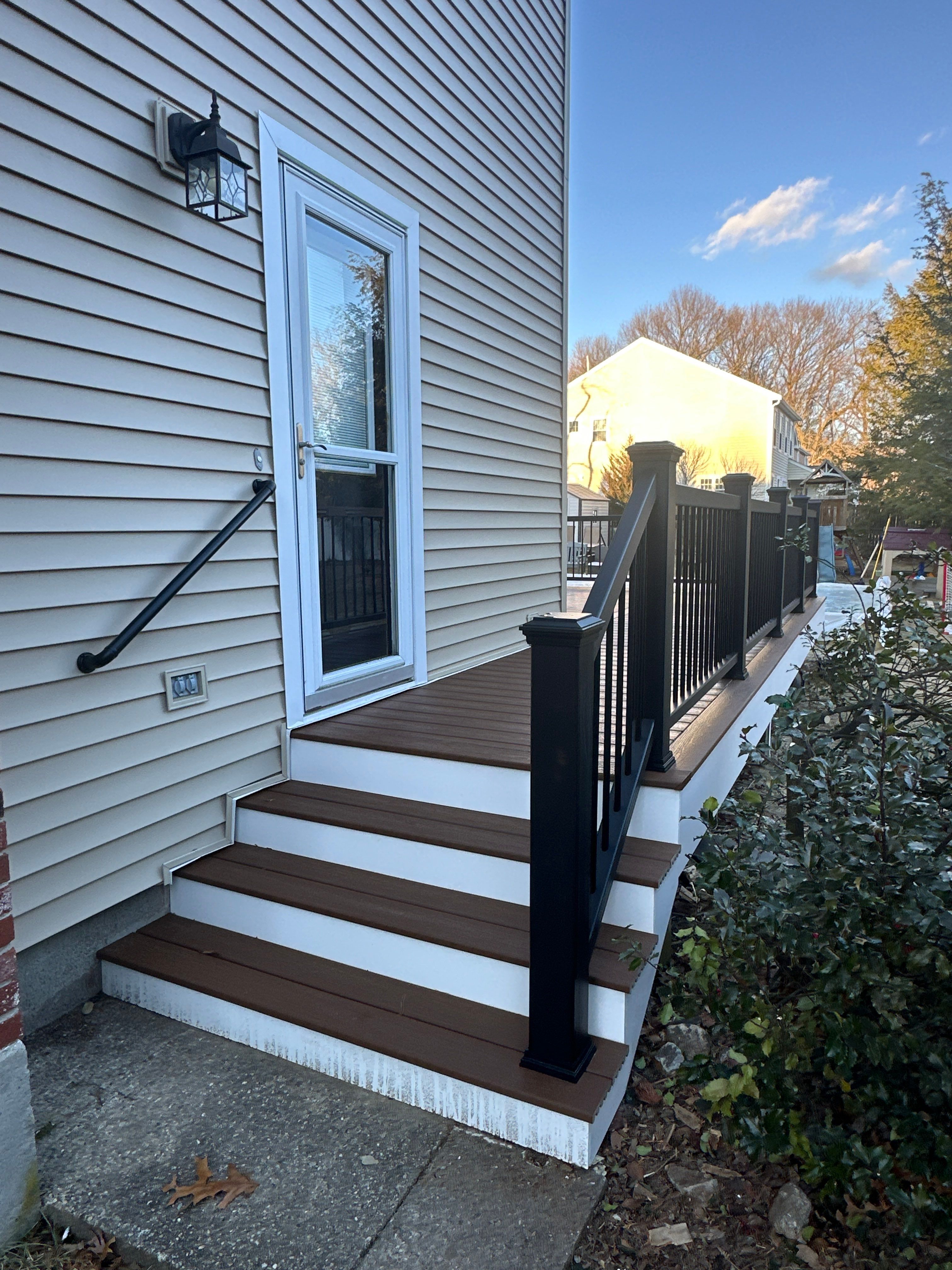 Siding and Deckin Framingham, MA by UBrothers Construction