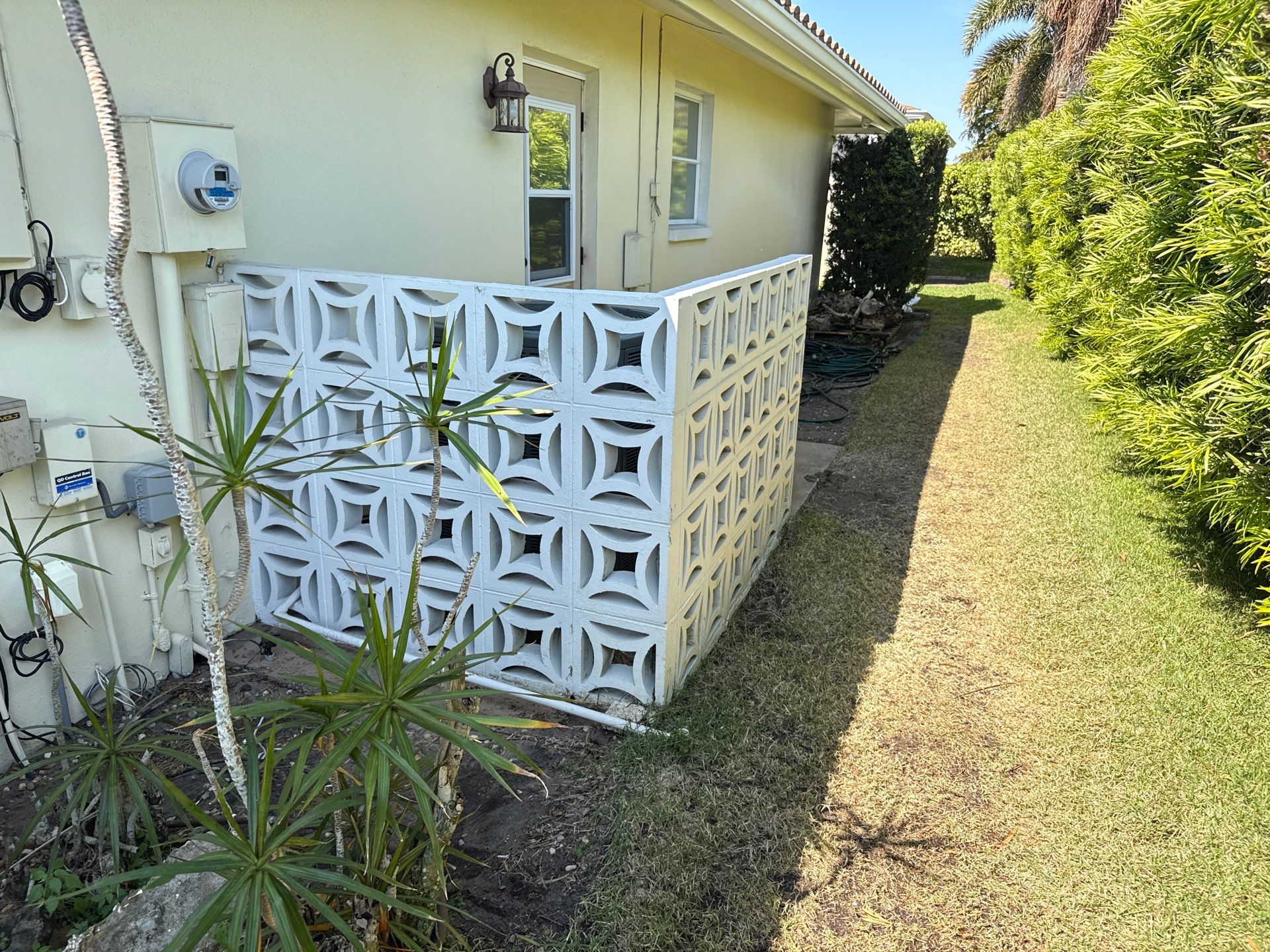 Concrete Tile Roof Cleaning in Village Green – Bradenton, FL | No Walking on Tiles! by Sunshine AquaWash
