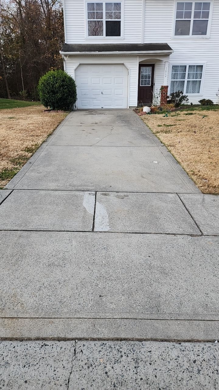 House Wash using cleaner by G&H Home Tech Pros LLC