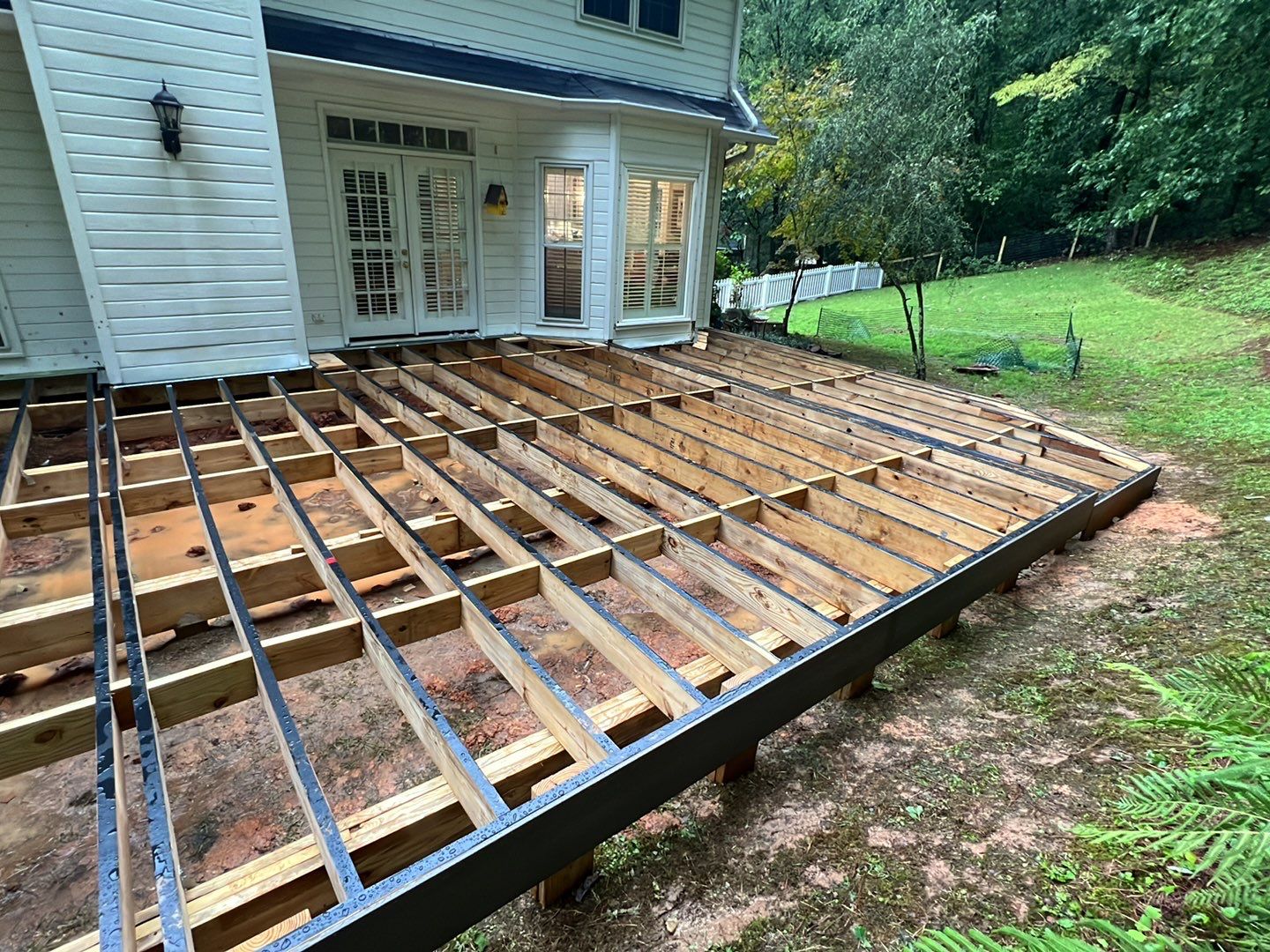 Jameswood Lane - Composite Deck Build by Pillar and Pine