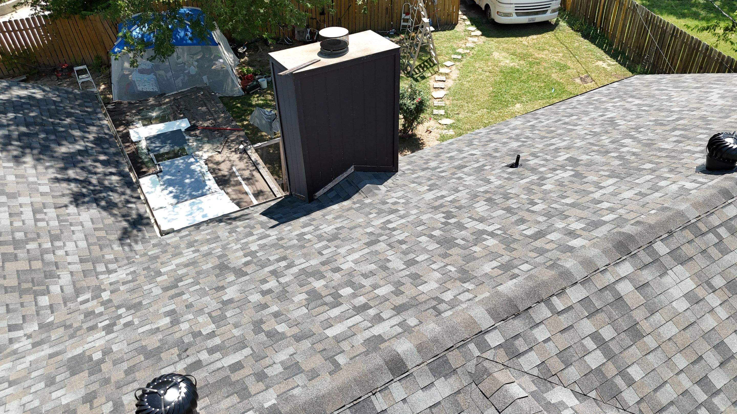 Williamsburg Gray - Owens Corning TruDefinition Duration by RoofsOnly.com