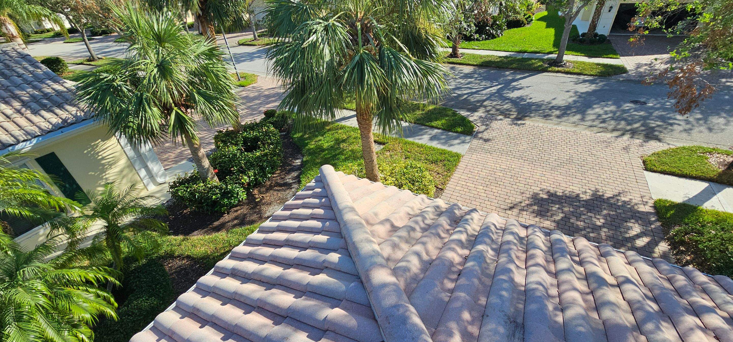 Roof Damage Claim in Sarasota by FLAPA & KeyStone