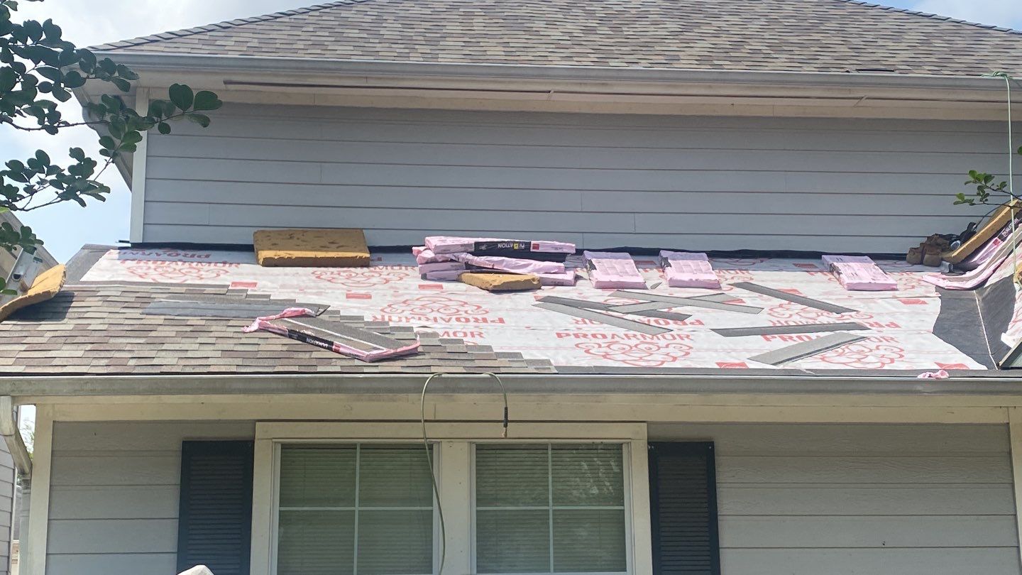 Residential Roofing Installation using Owen's Corning Duration (Lifetime) Shingles by Roof Repair Company