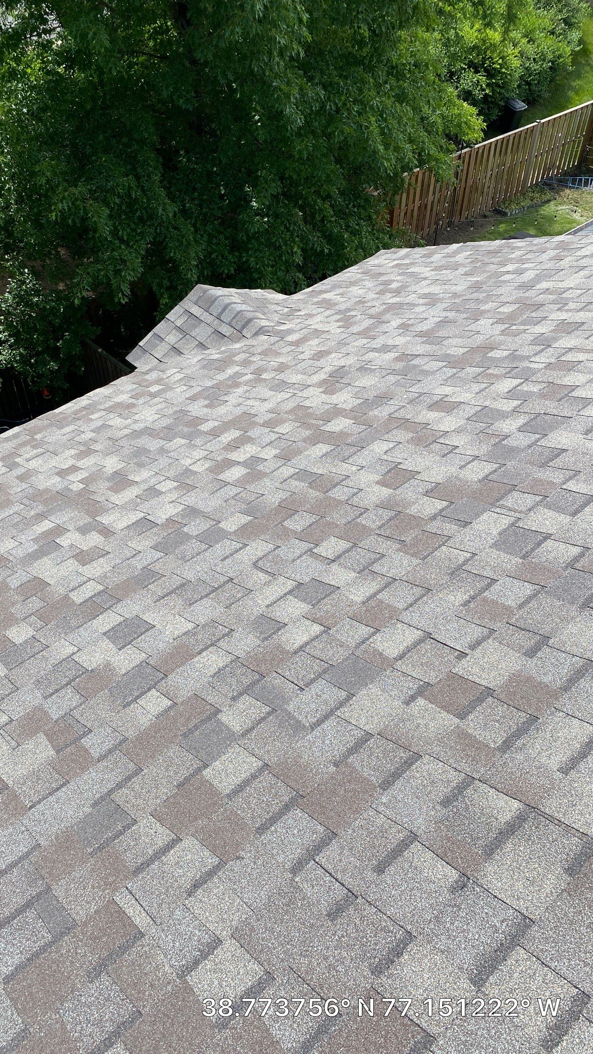 Alexandria - Certainteed Landmark Weathered Wood Shingles by RM Banning, Inc.