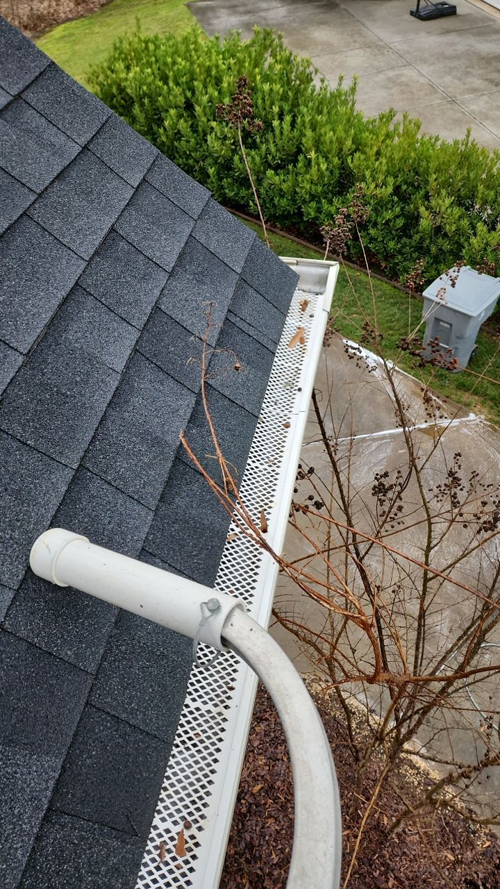 House Wash using cleaner by Power Wash Masters LLC