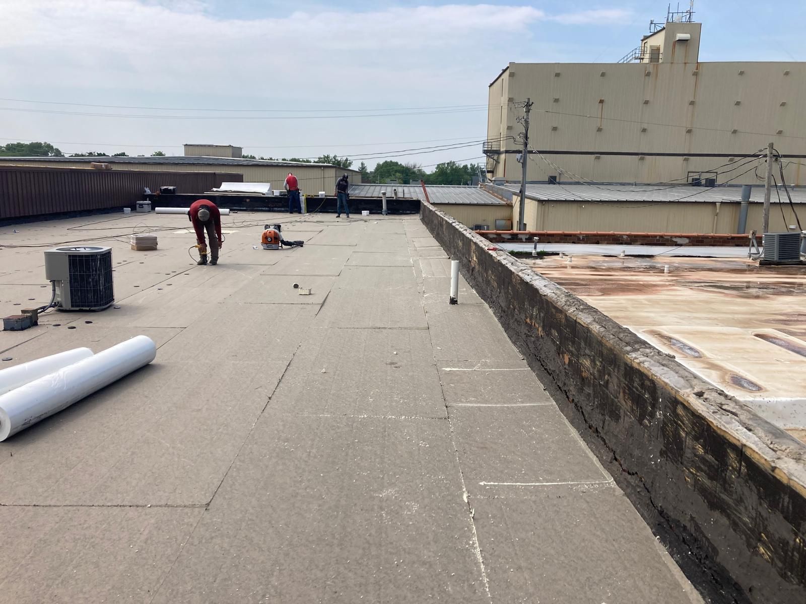 Reekers Heating and Cooling by Grell Roofing