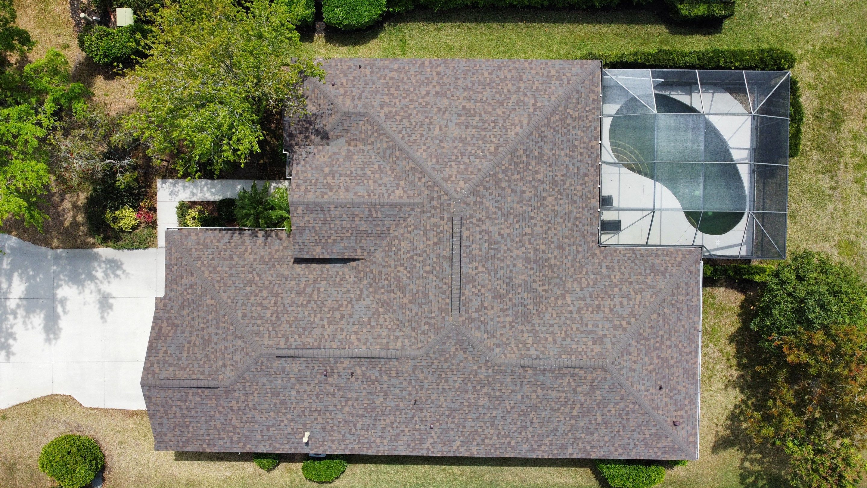 Roof replacement in Lakewood Ranch FL, by Steadfast Roofing