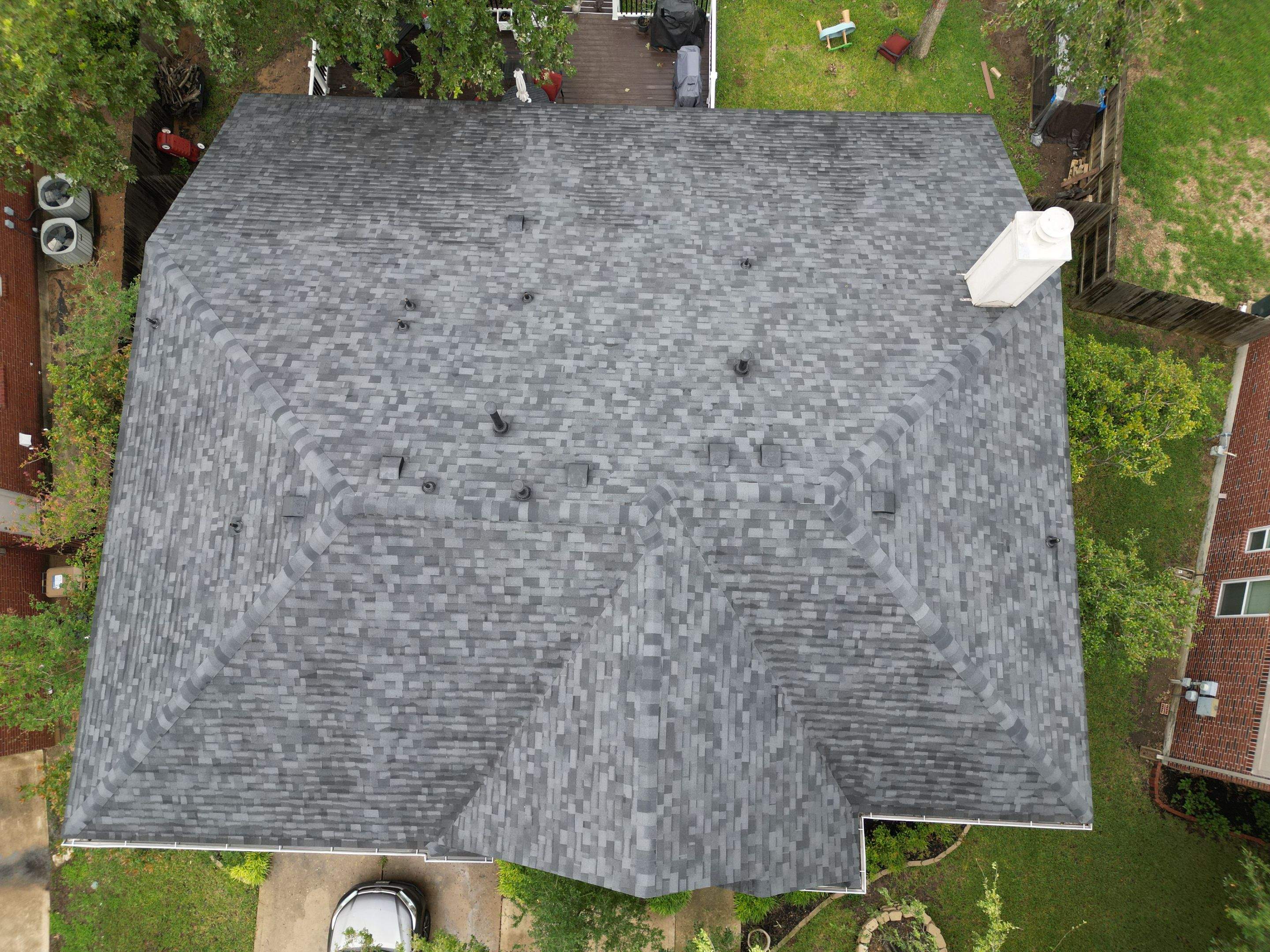 Brilliant Black - Malarkey Vista by RoofsOnly.com