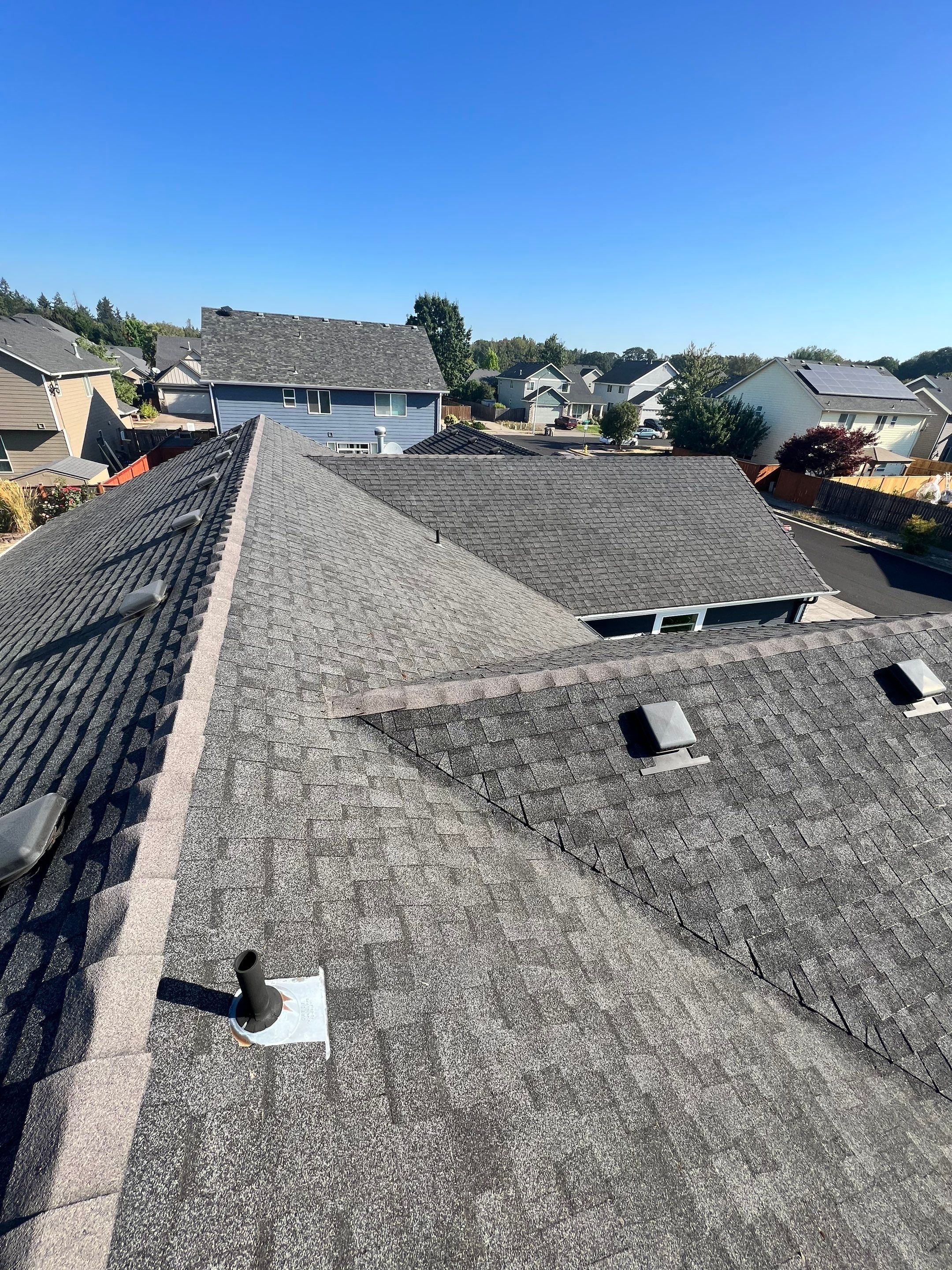 Residential Re-Roof in Albany Oregon by Orezona Building & Roofing Company, Inc.