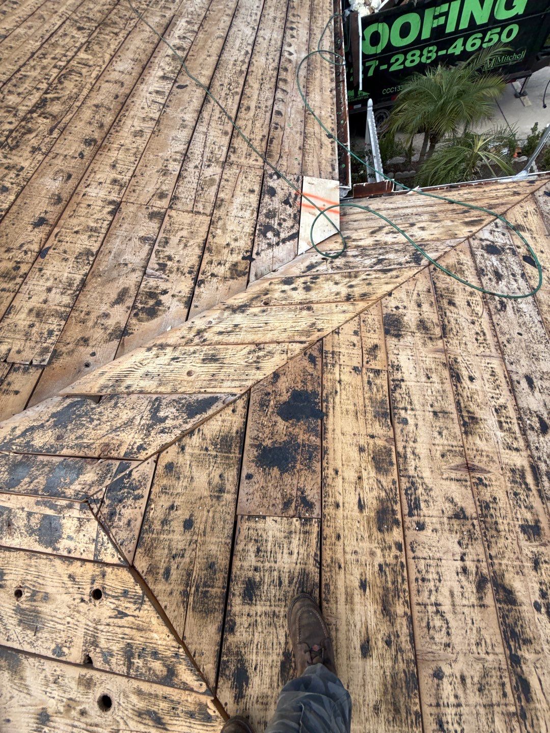 Project in Seminole 33772 by Mitchell Roofing Company LLC 