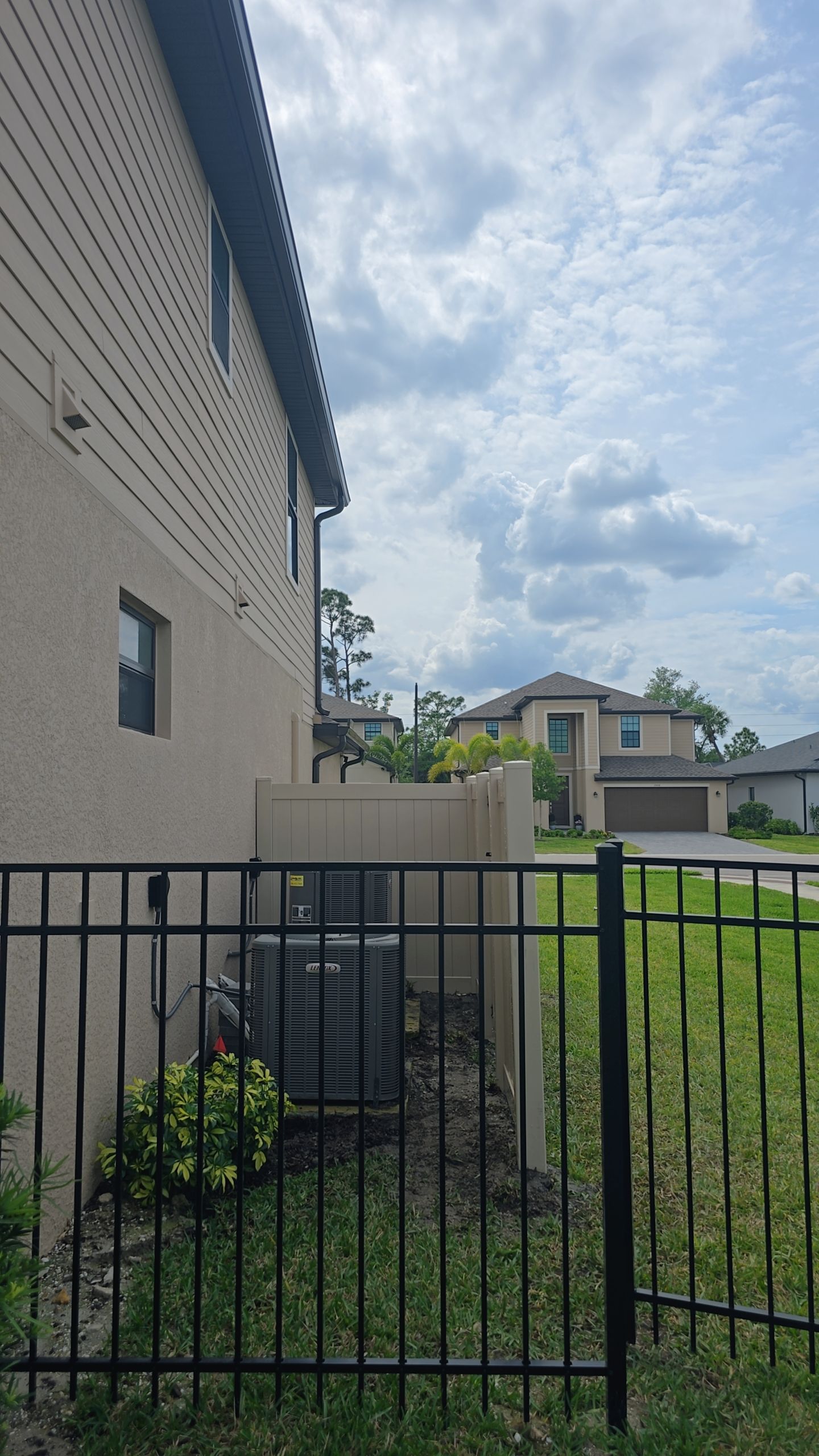 Aluminum Fence in West Port by True Fence LLC