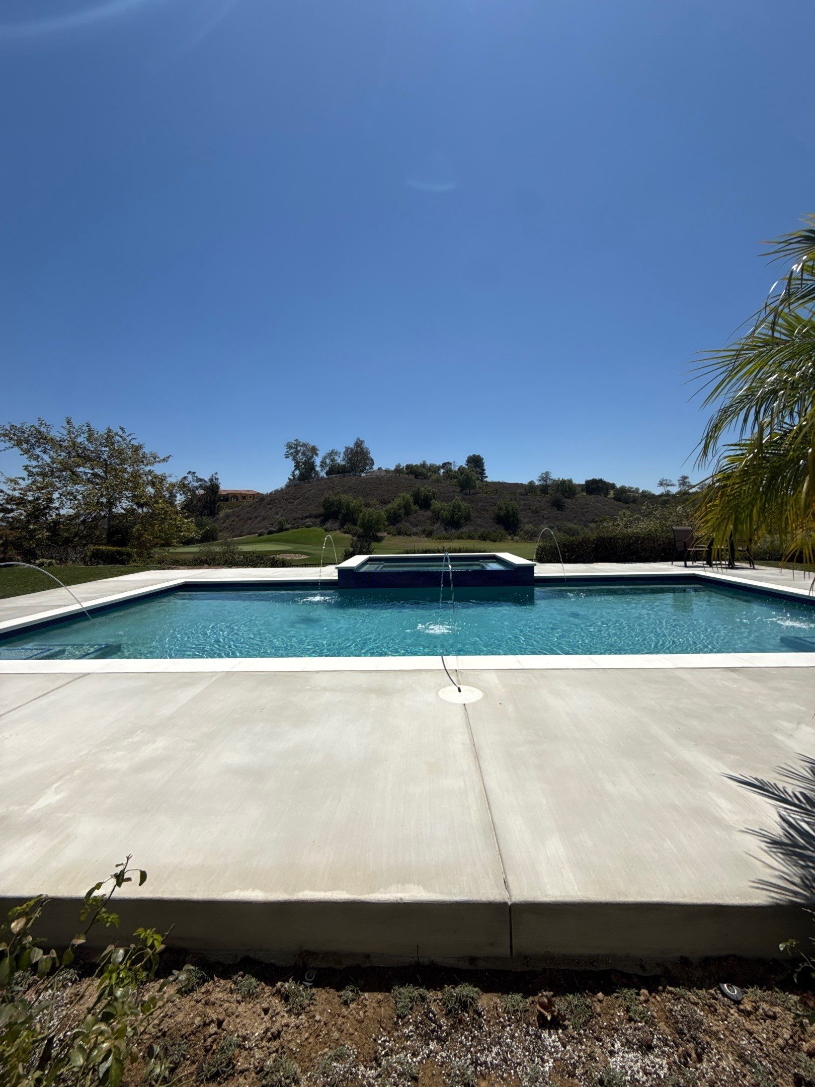 Project in Moorpark by Thomas Pools
