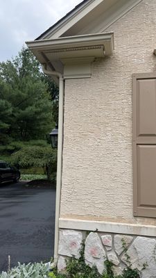 Exterior Gutter for Washington Crossing Garage