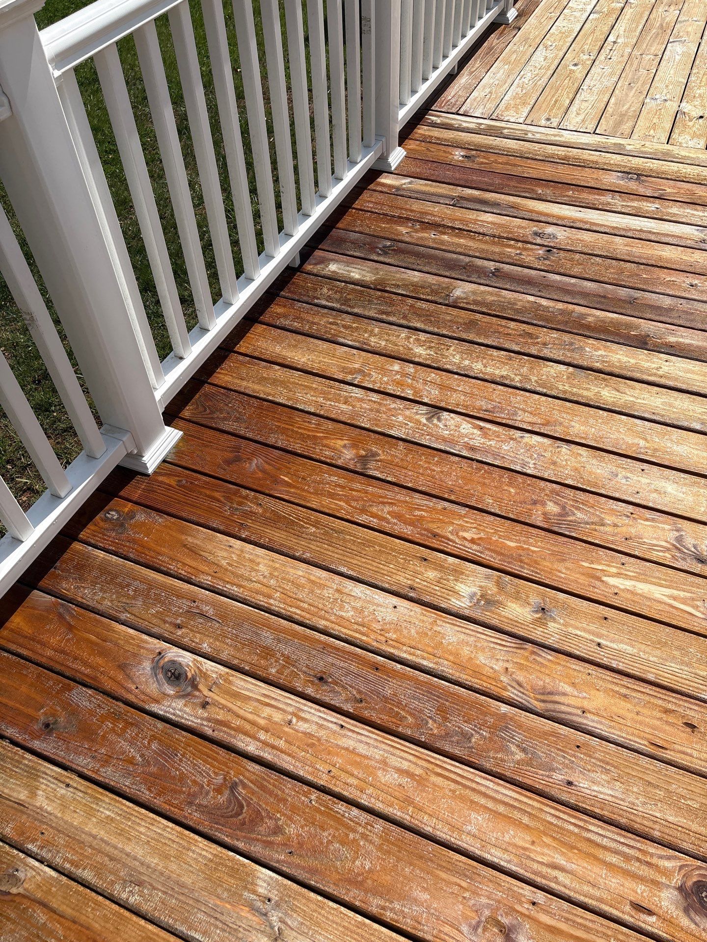 Deck using Wood Sealant by DuraSeal