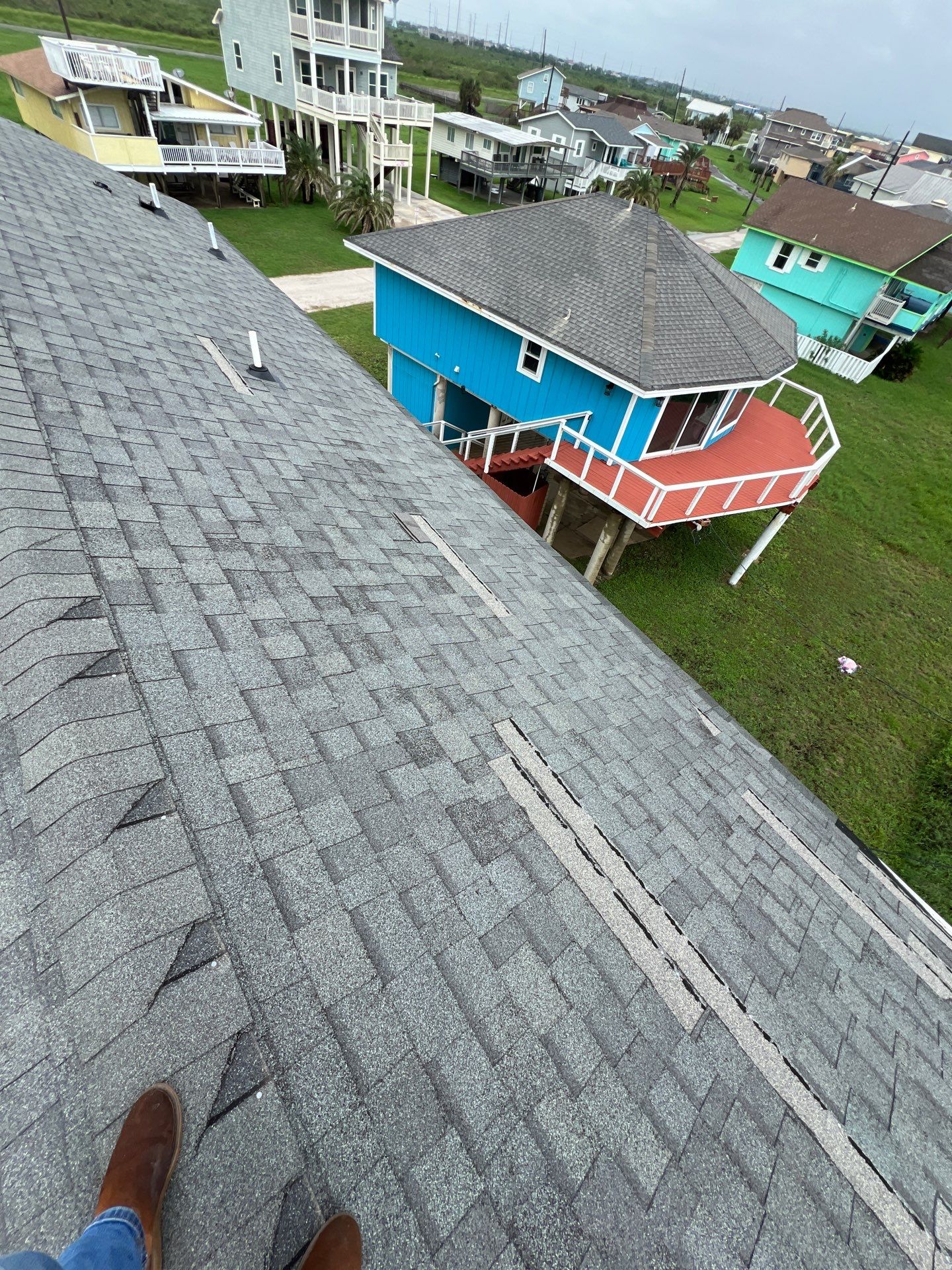 Hail Damage using Owen's Corning Duration (Lifetime) Shingles by Roof Repair Company