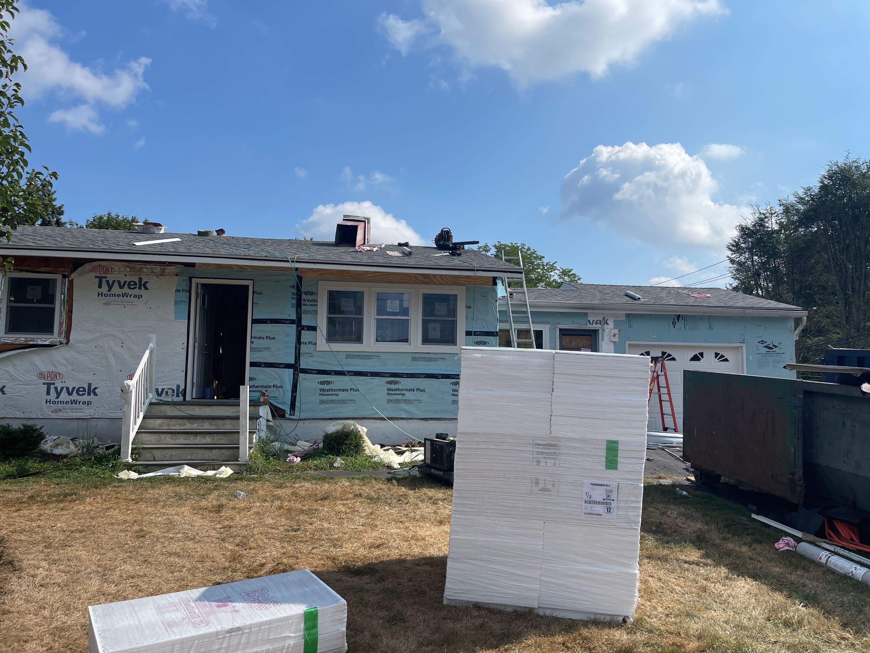 Fire Damage using Certainteed Mainsteet D4 and Owens corning quarry gray by A Plus Exterior