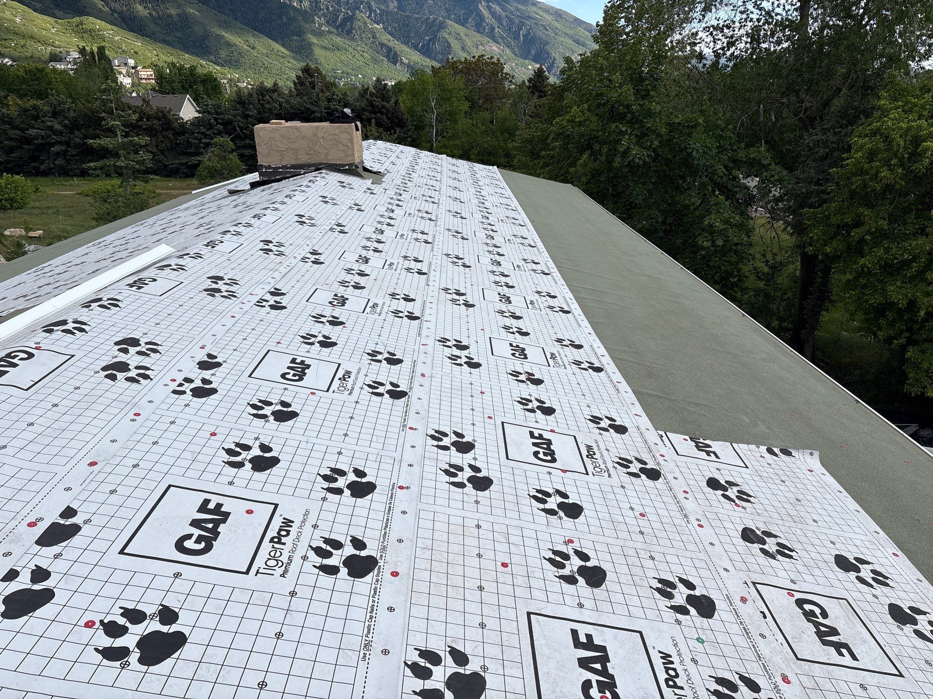 Roofing in Sandy, UT by Go Pro Roofing