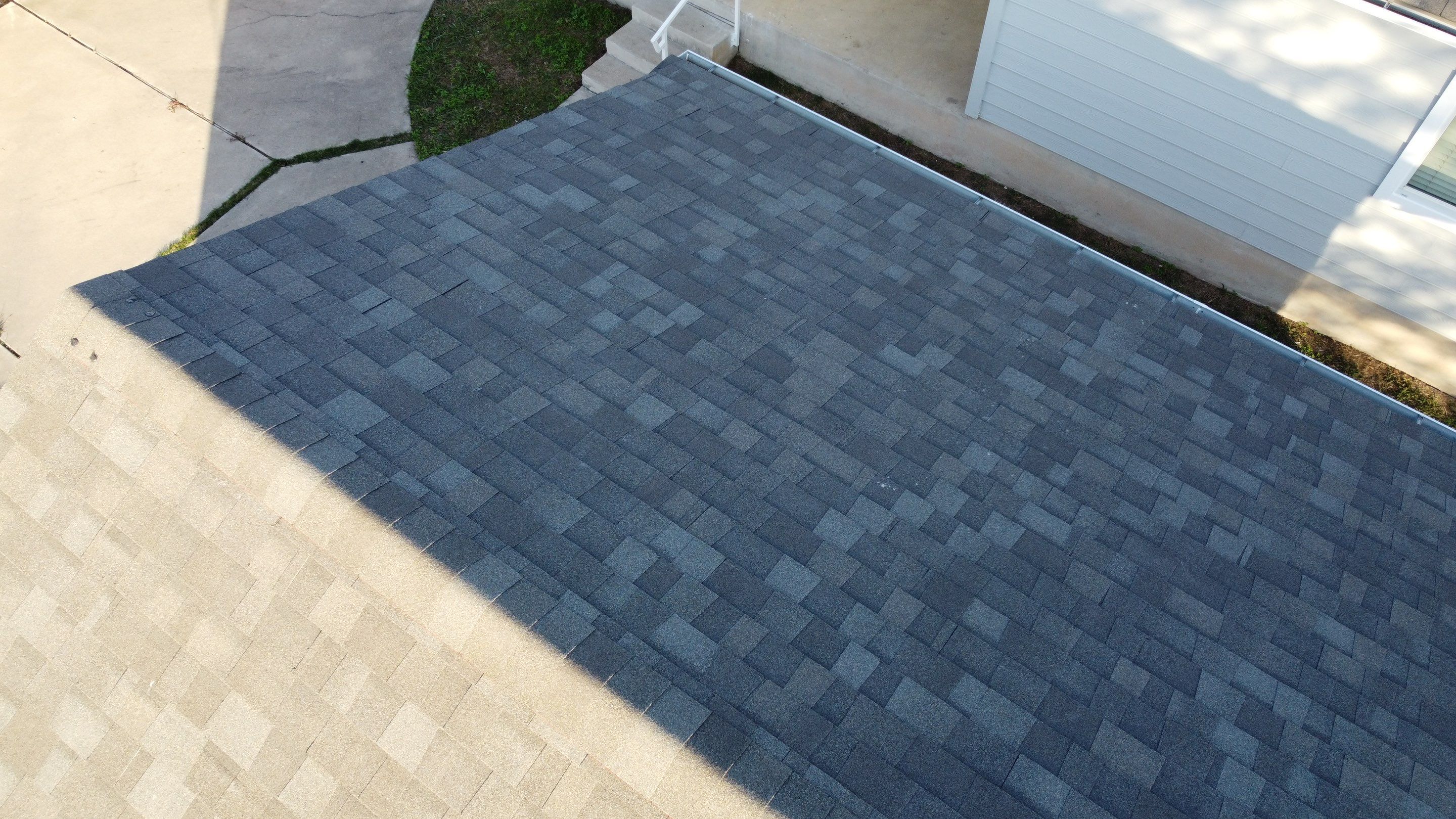 Residential Roofing Installation using Owens Corning Oakridge by Kstylez Roofing & Construction
