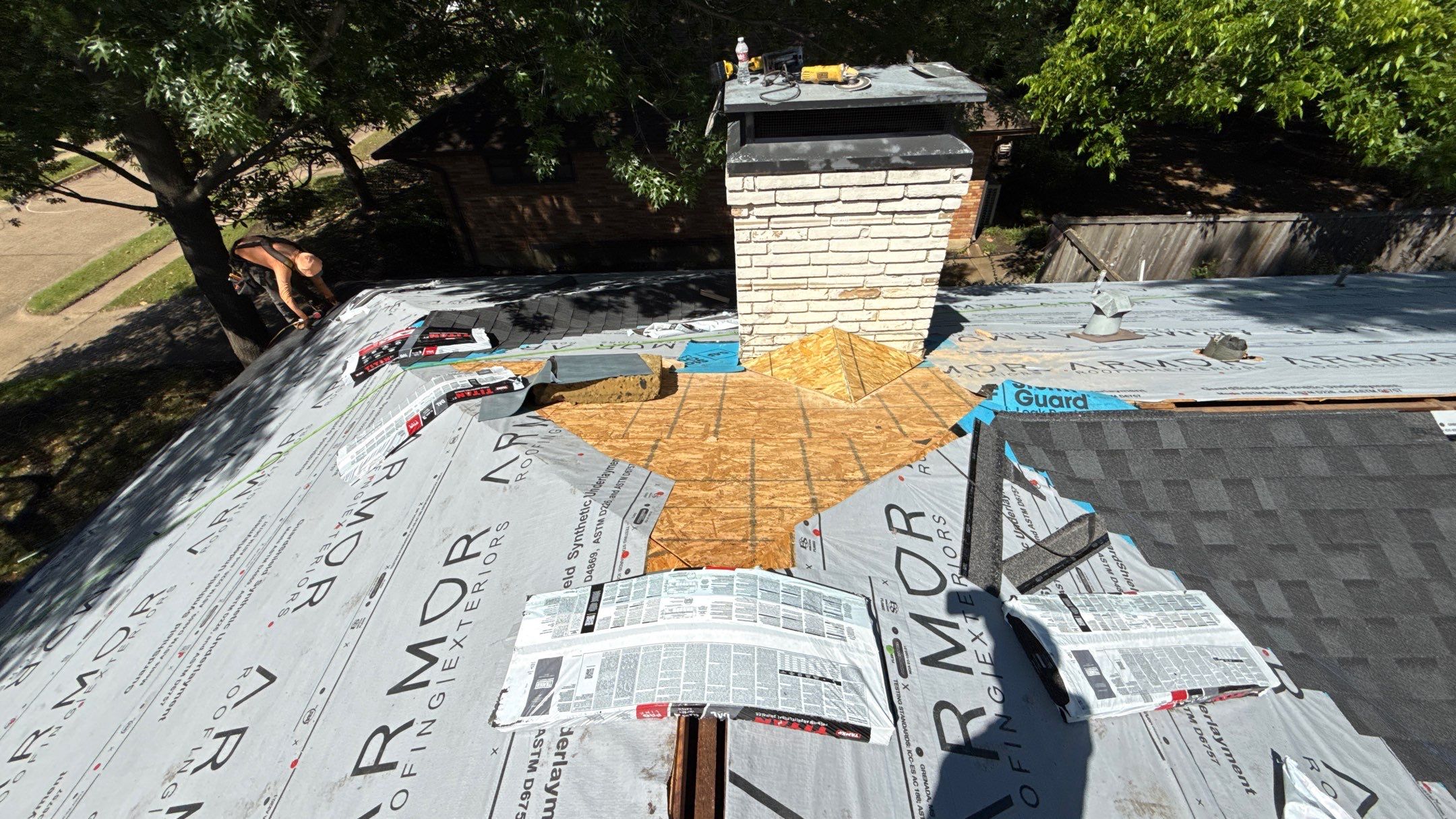 Project in Dallas by Armor Roofing | Exteriors