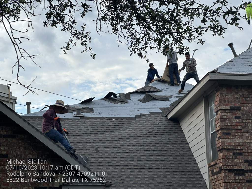 Project in Dallas by Zeus Exteriors