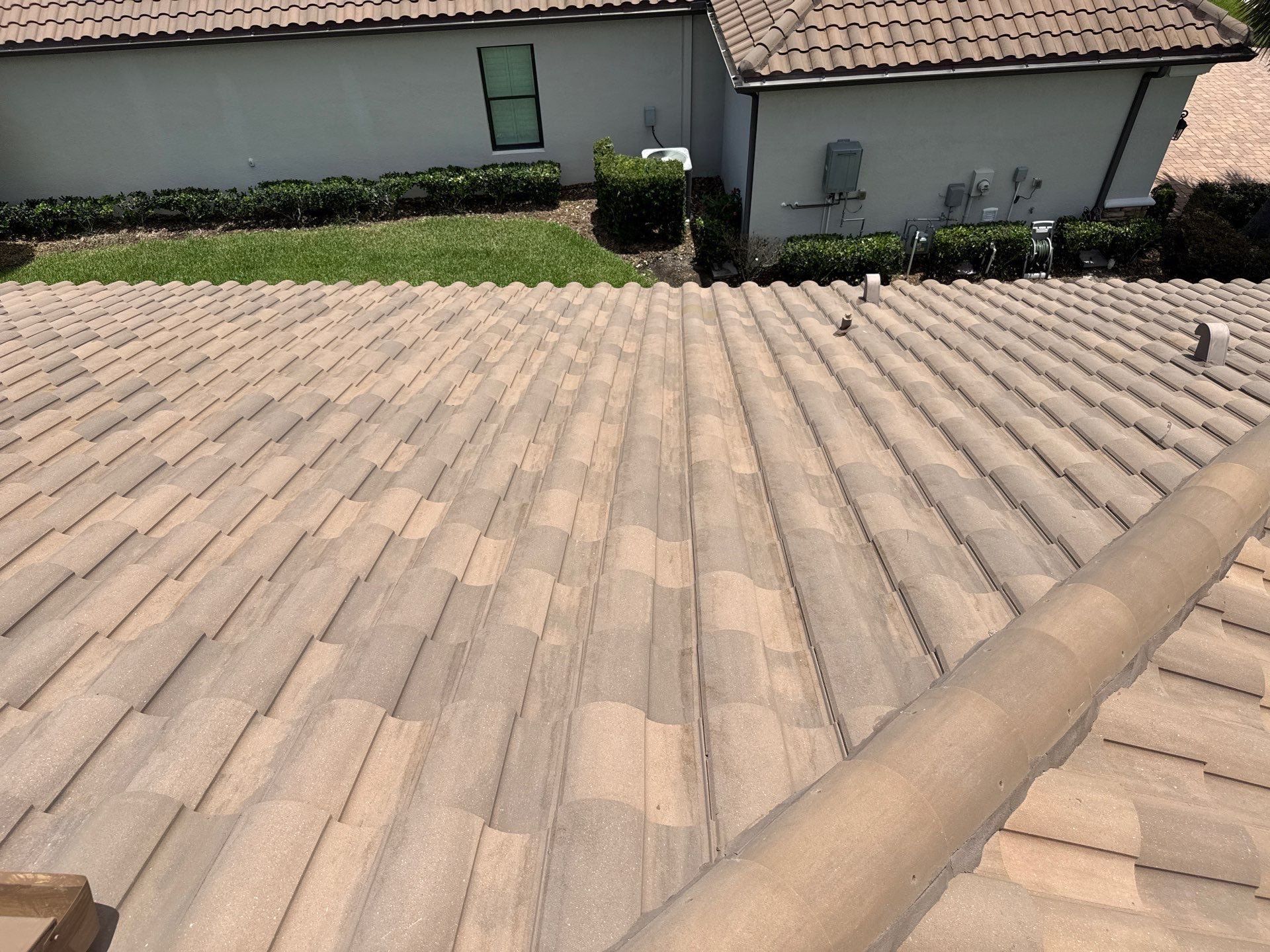Neighboring Tile Roof Cleaning with Gutter Runoff Control – Palmetto, FL by Sunshine AquaWash