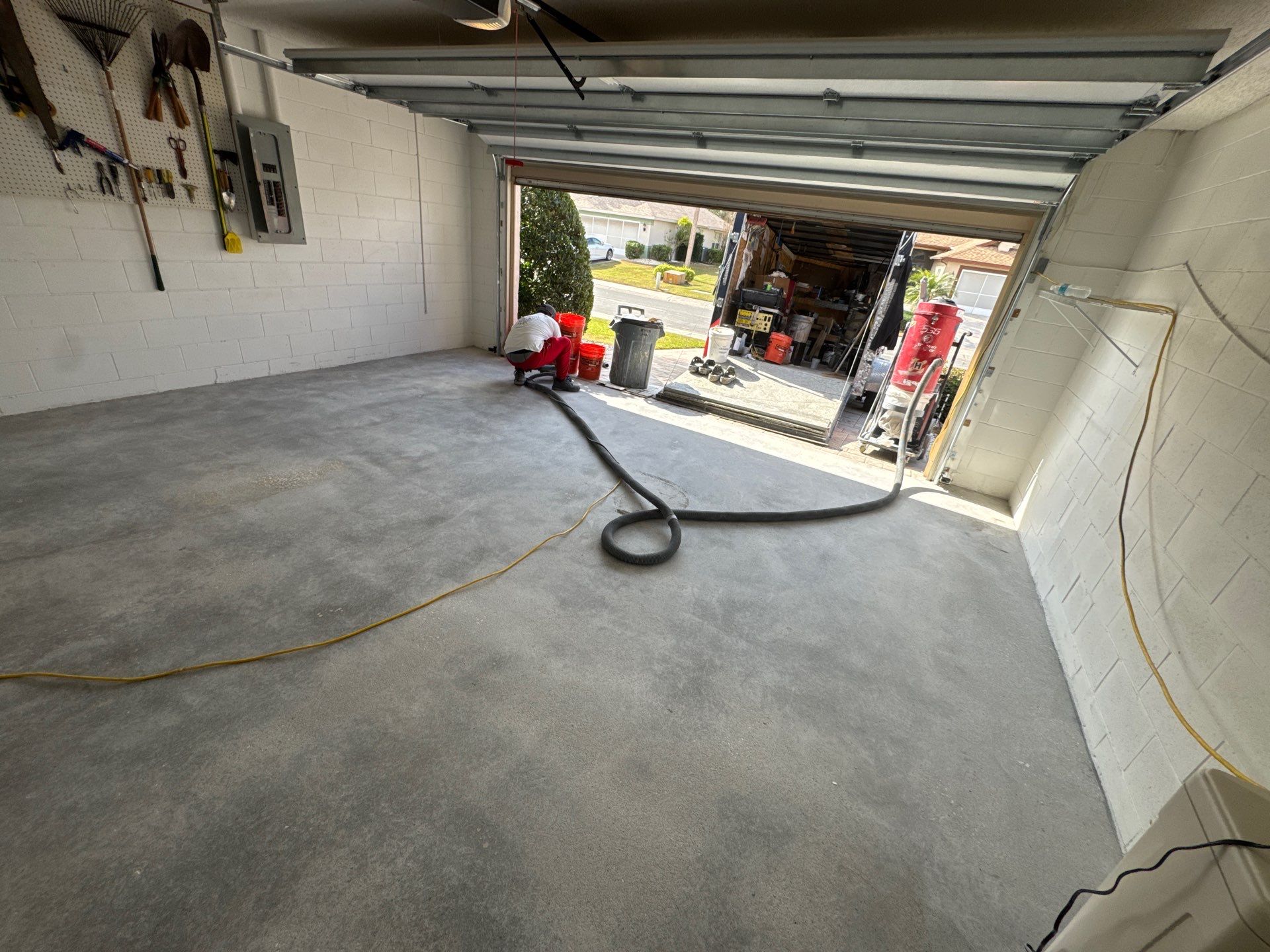 Shoreline Flake Garage with High-End Neutral Tones by Performance Floors & Coating