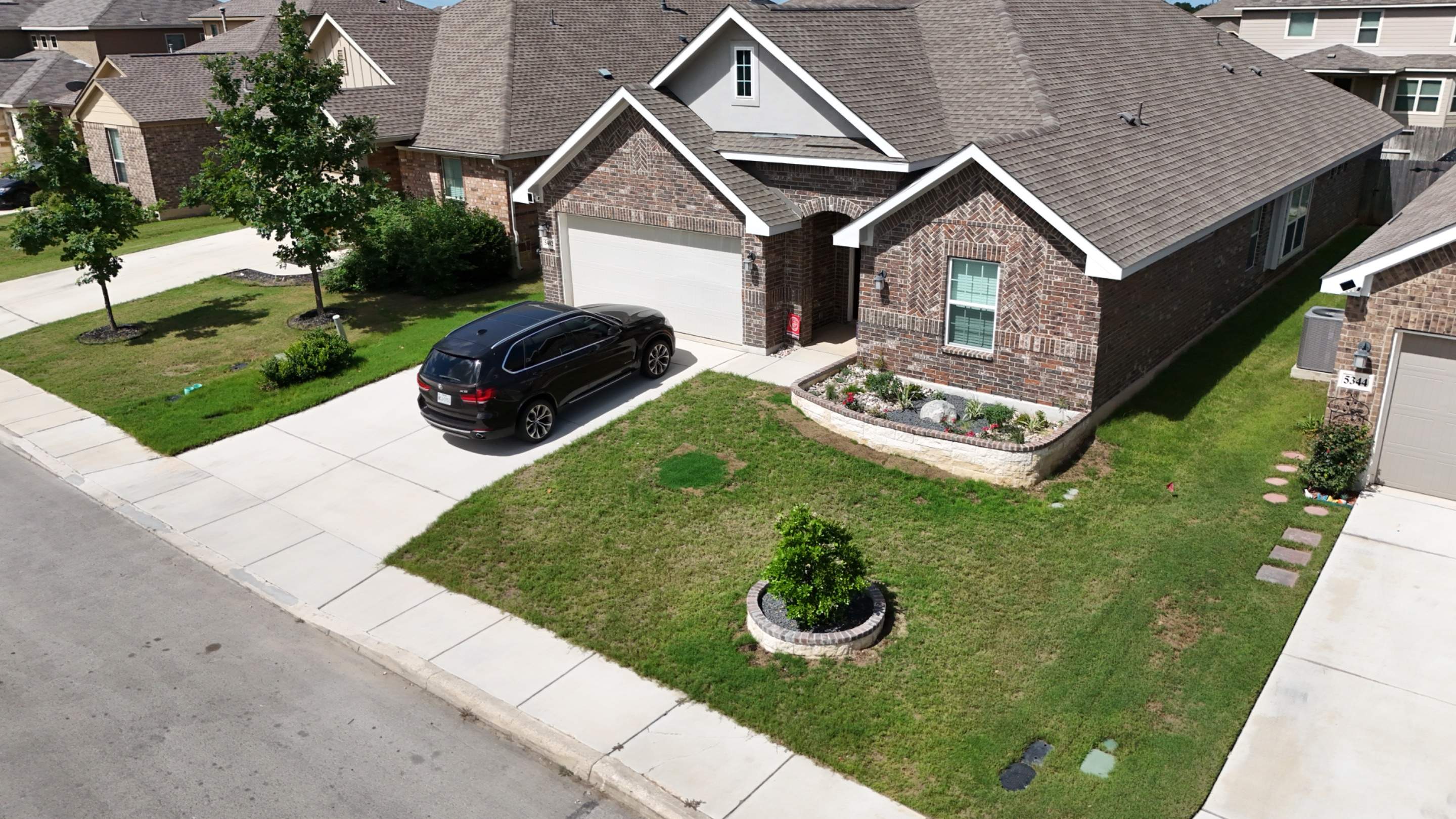 Wortham Oaks - San Antonio, TX by Hole In One Lawns, LLC