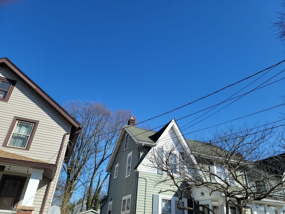 ATLAS PINNACLE COLOR: COASTAL GRANITE DRIP EDGE: WHITE by Eagle Eye Roofing