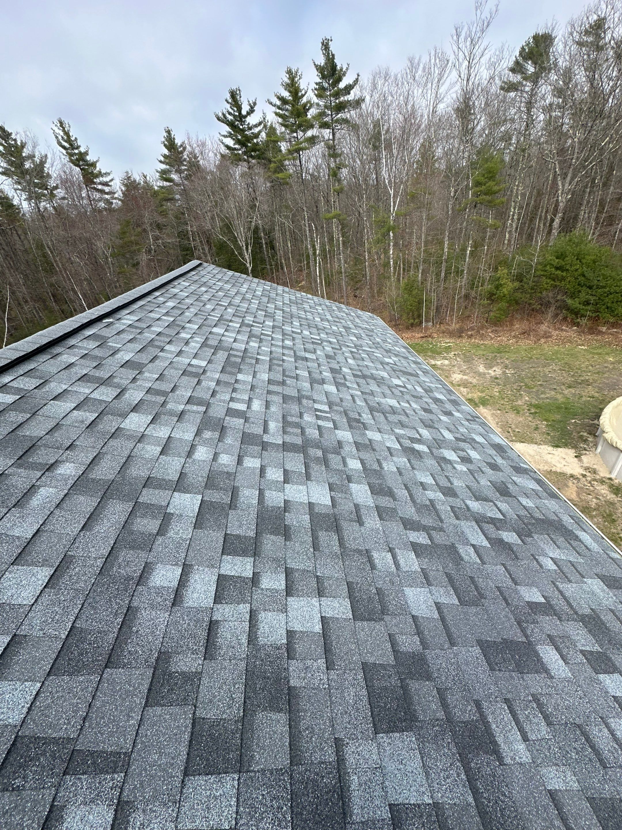 🏡 Multi-Story Roof Installation – Raymond, NH by Tall pine roofing