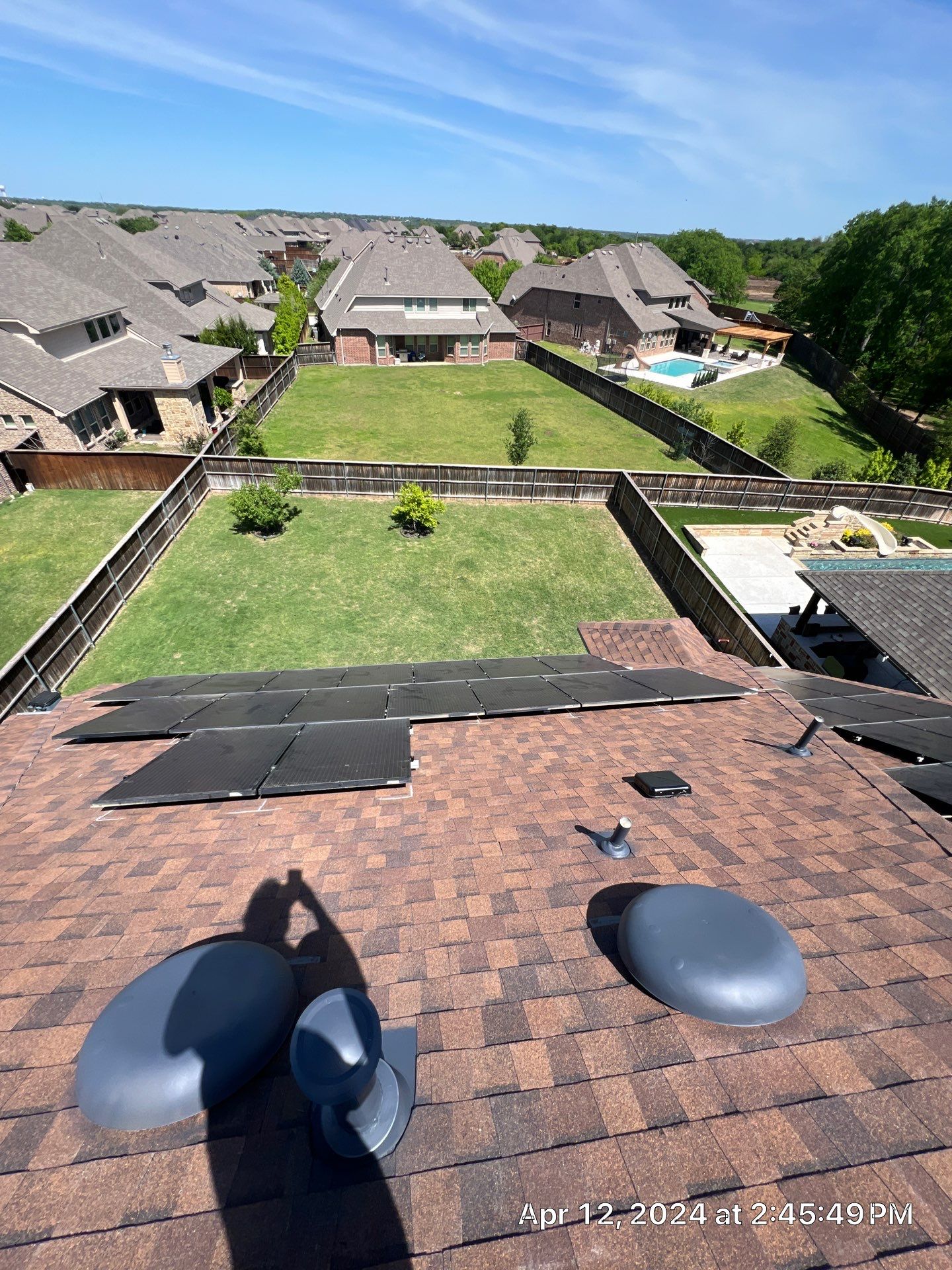 D&R Trophy Club, Tx using Solar Panels by Sunaura Solar