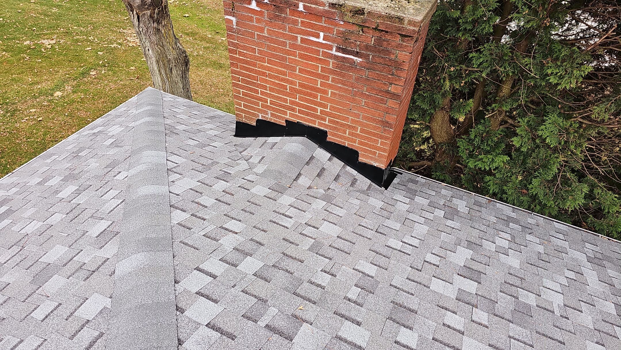 ATLAS PINNACLE COLOR: COASTAL GRANITE DRIP EDGE: TUXEDO GRAY by Eagle Eye Roofing