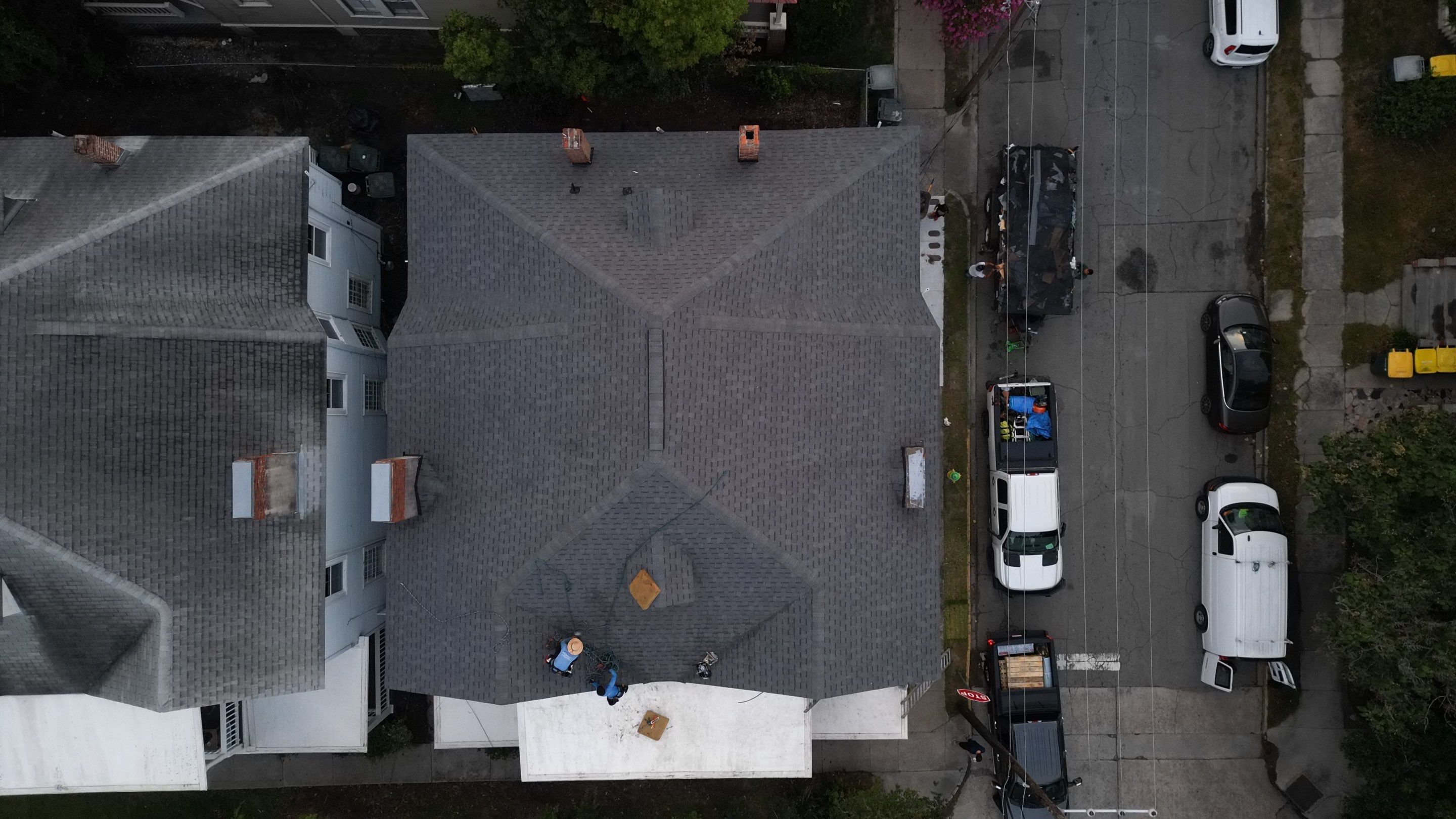 Comprehensive Residential Roofing Installation with Atlas Pinnacle Pristine Shingles by Talya Roofing