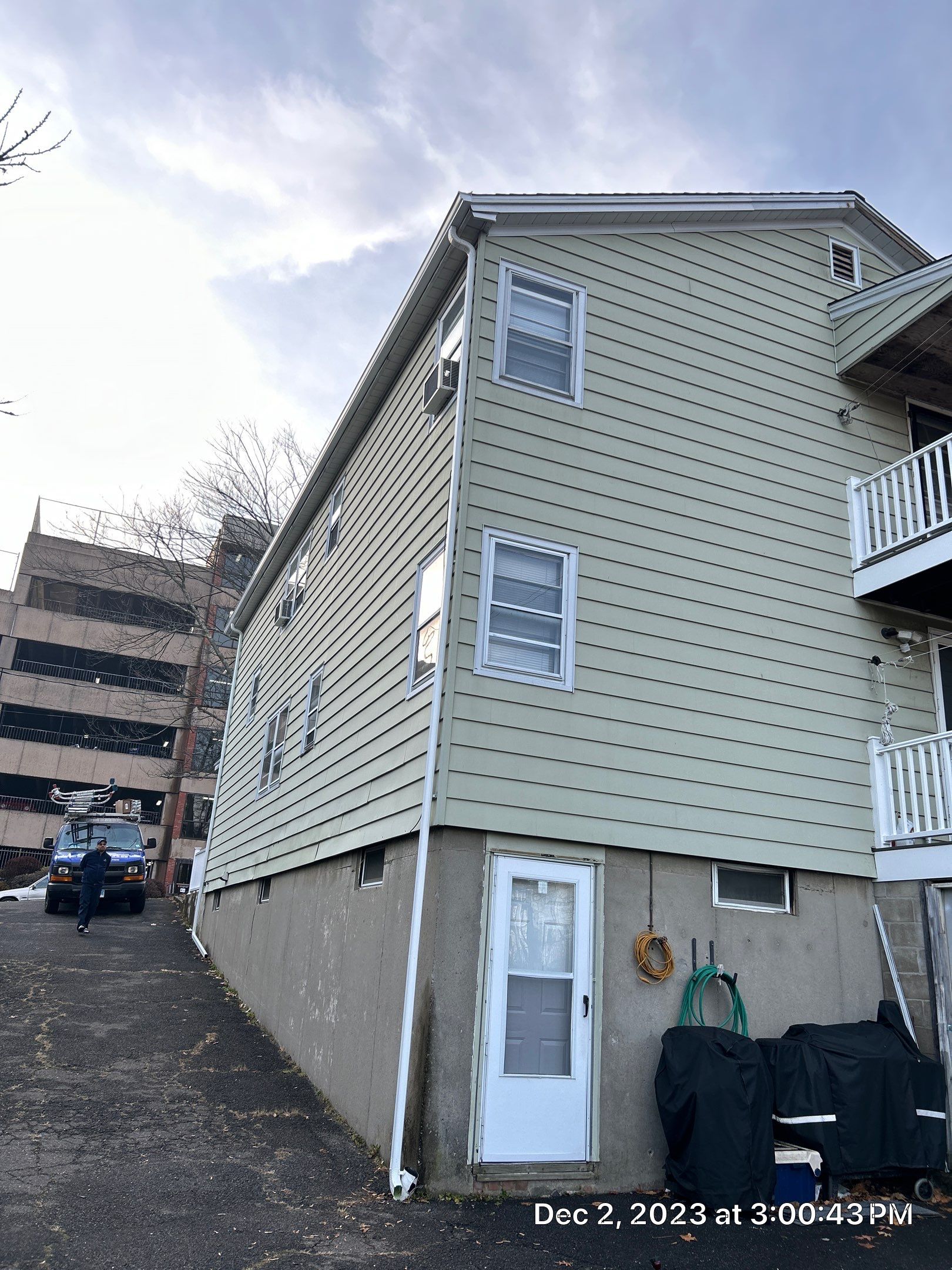 Residential Roofing Installation using Owens Corning TruDefinition Slatestone Gray by A Plus Exterior