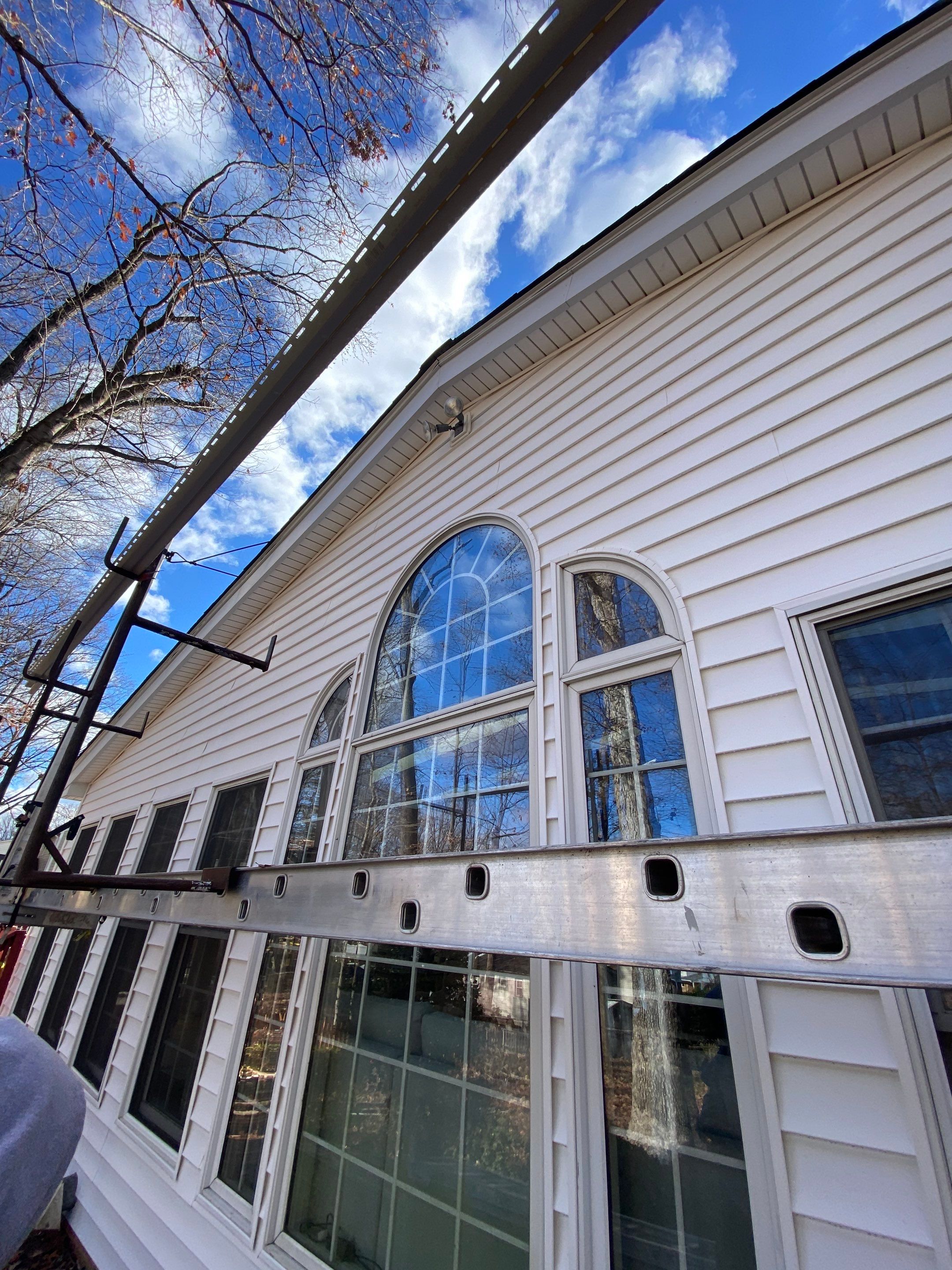 Springfield CertainTeed Charcoal Black Roof & CertainTeed Colonial White Siding by RM Banning, Inc.