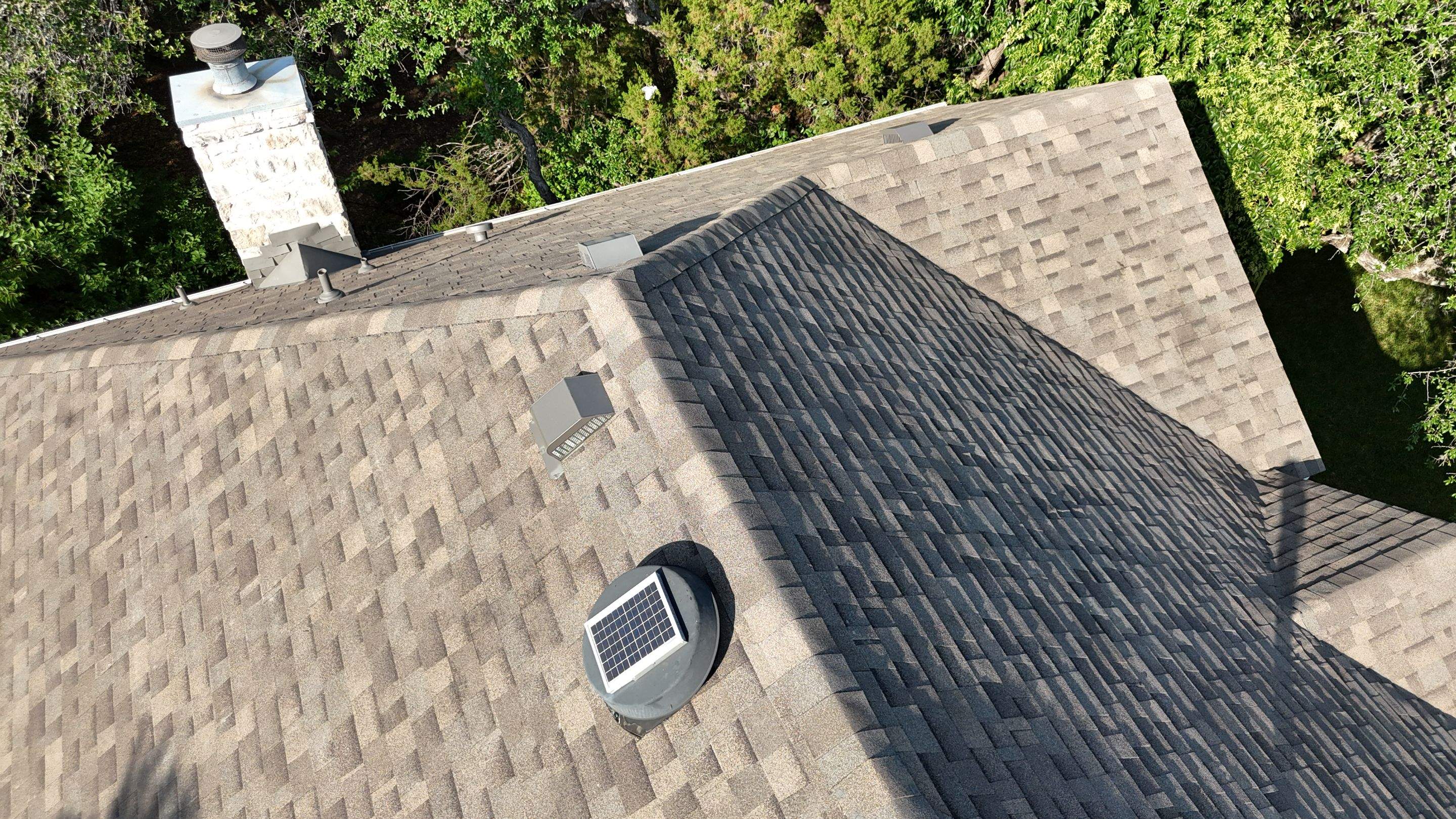 Weathered Wood Plus - Malarkey Highlander by RoofsOnly.com