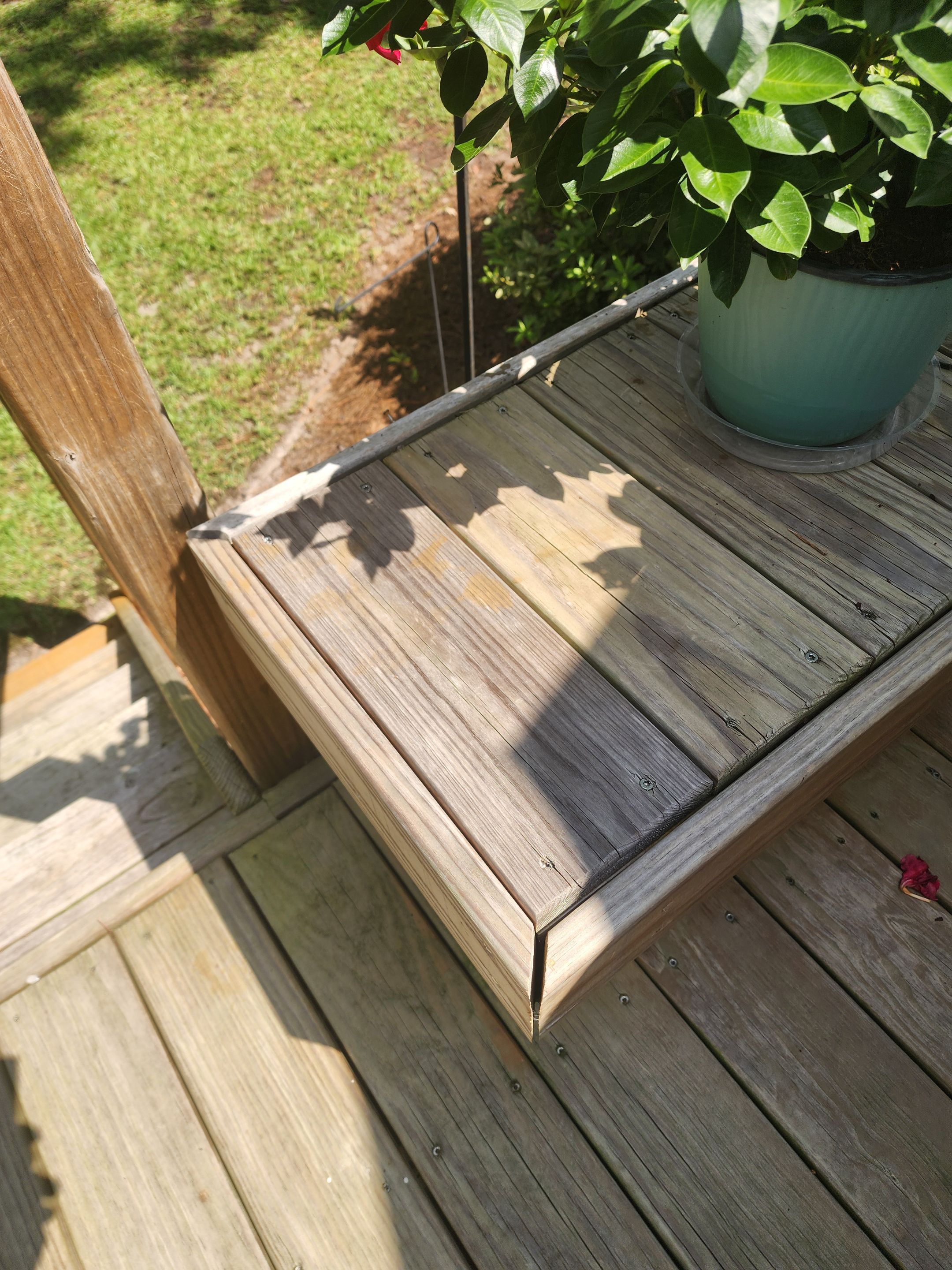 Deck using Wood Sealant by DuraSeal