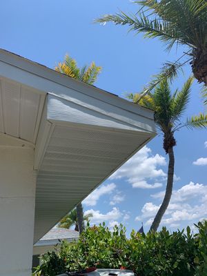 Soffit and Fascia Replacement in Englewood FL by Gutter Professors