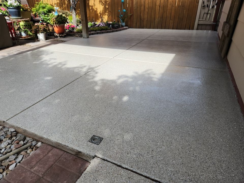 Patio Transformation in Quartzite Hybrid by Croc Coatings, LLC